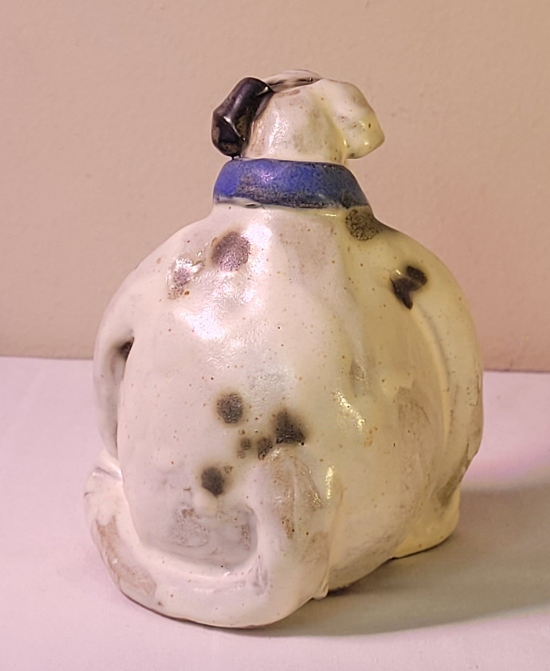 Sara Meadows Balloon Dog 4.25″ Tall Signed Dated 2000