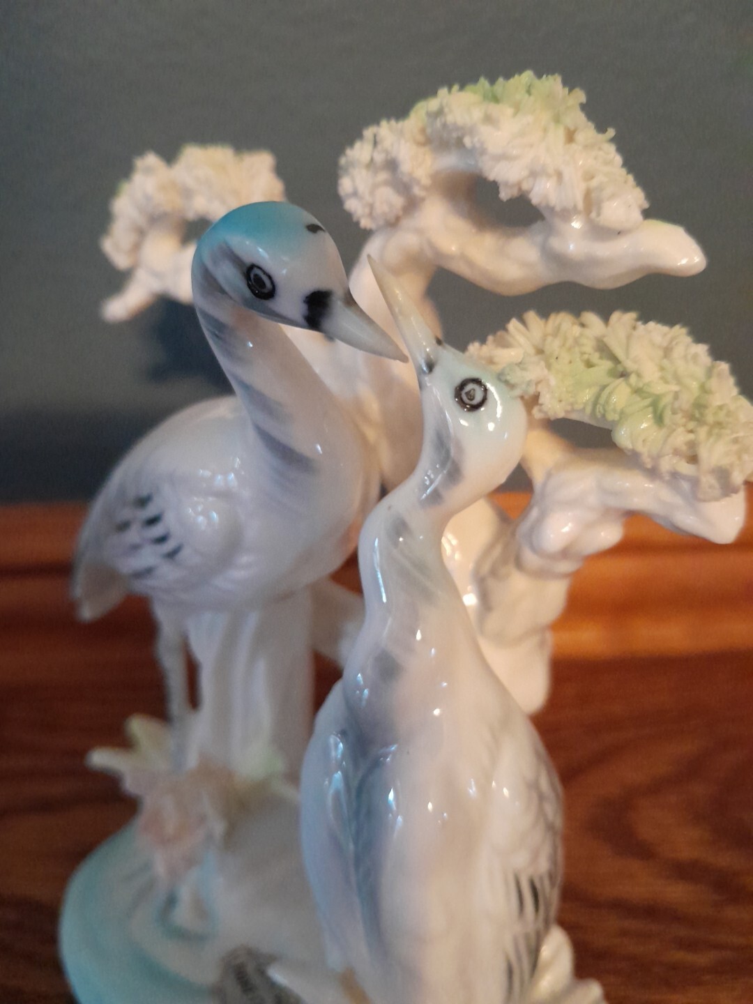 VINTAGE UCAGCO BONE CHINA EGRET BIRD FIGURINE, MADE IN JAPAN, NICE CONDITION!