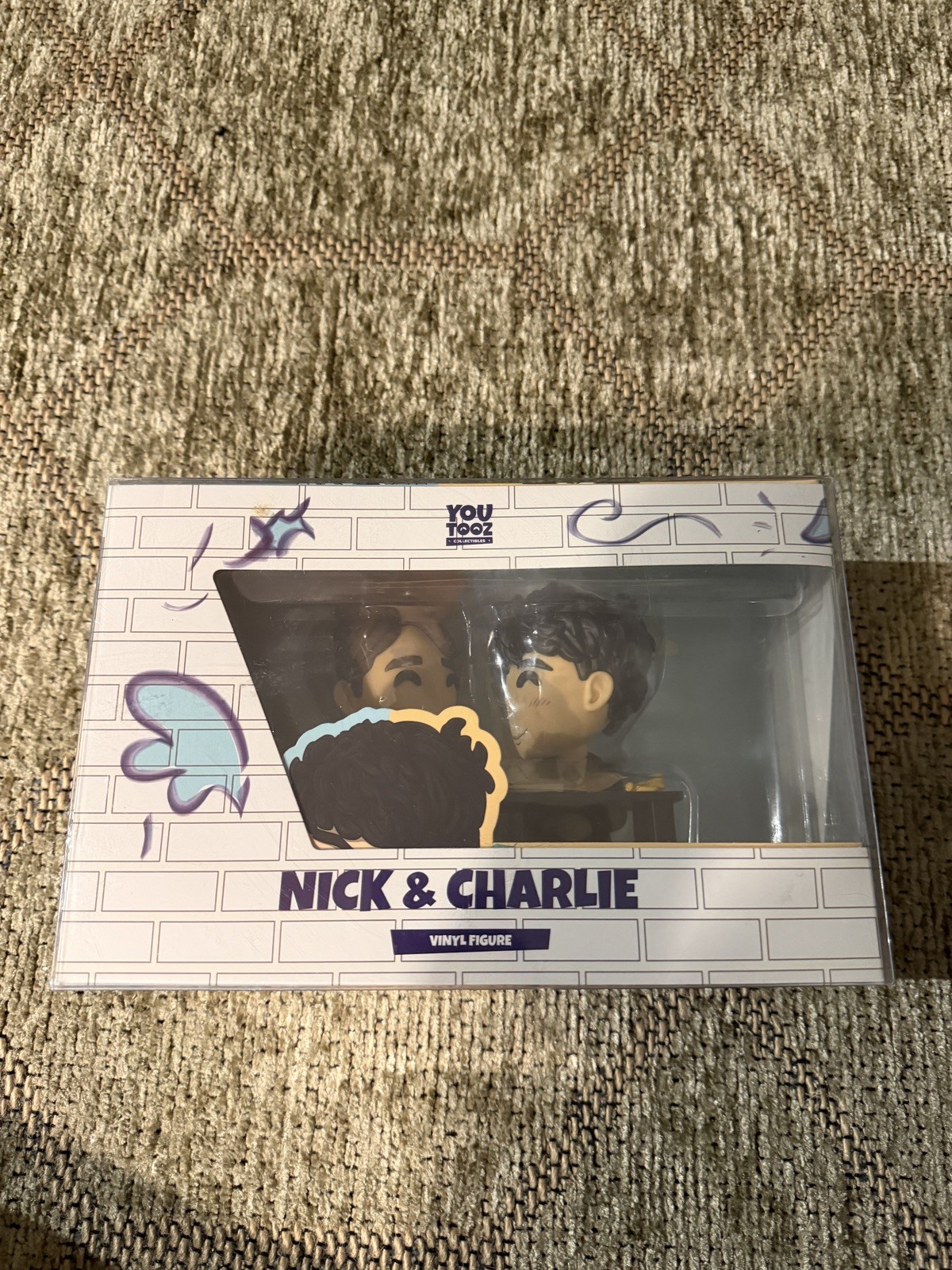 Heartstopper Nick and Charlie Youtooz Vinyl Figure WITH Protective Case NEW