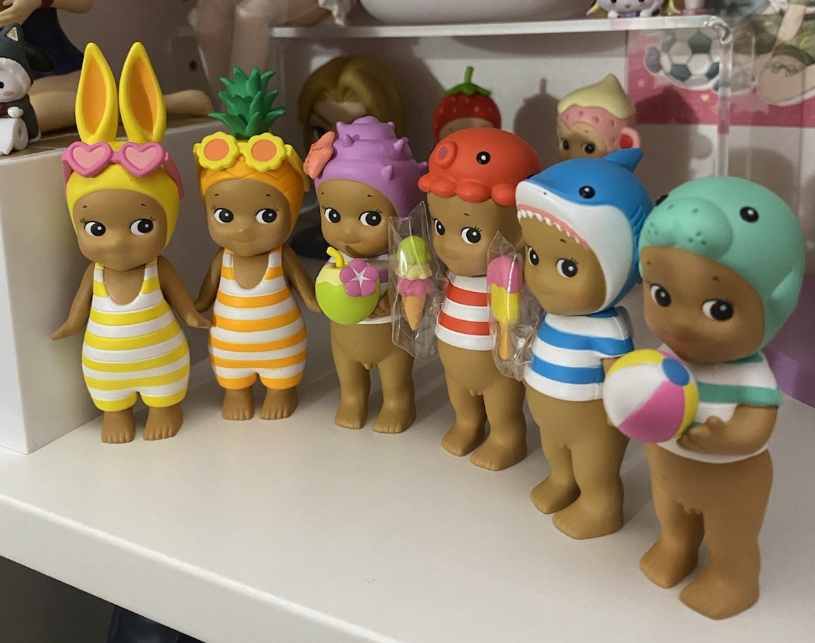 Authentic Sonny Angel new summer vacation 2026 series tan baby set of 6