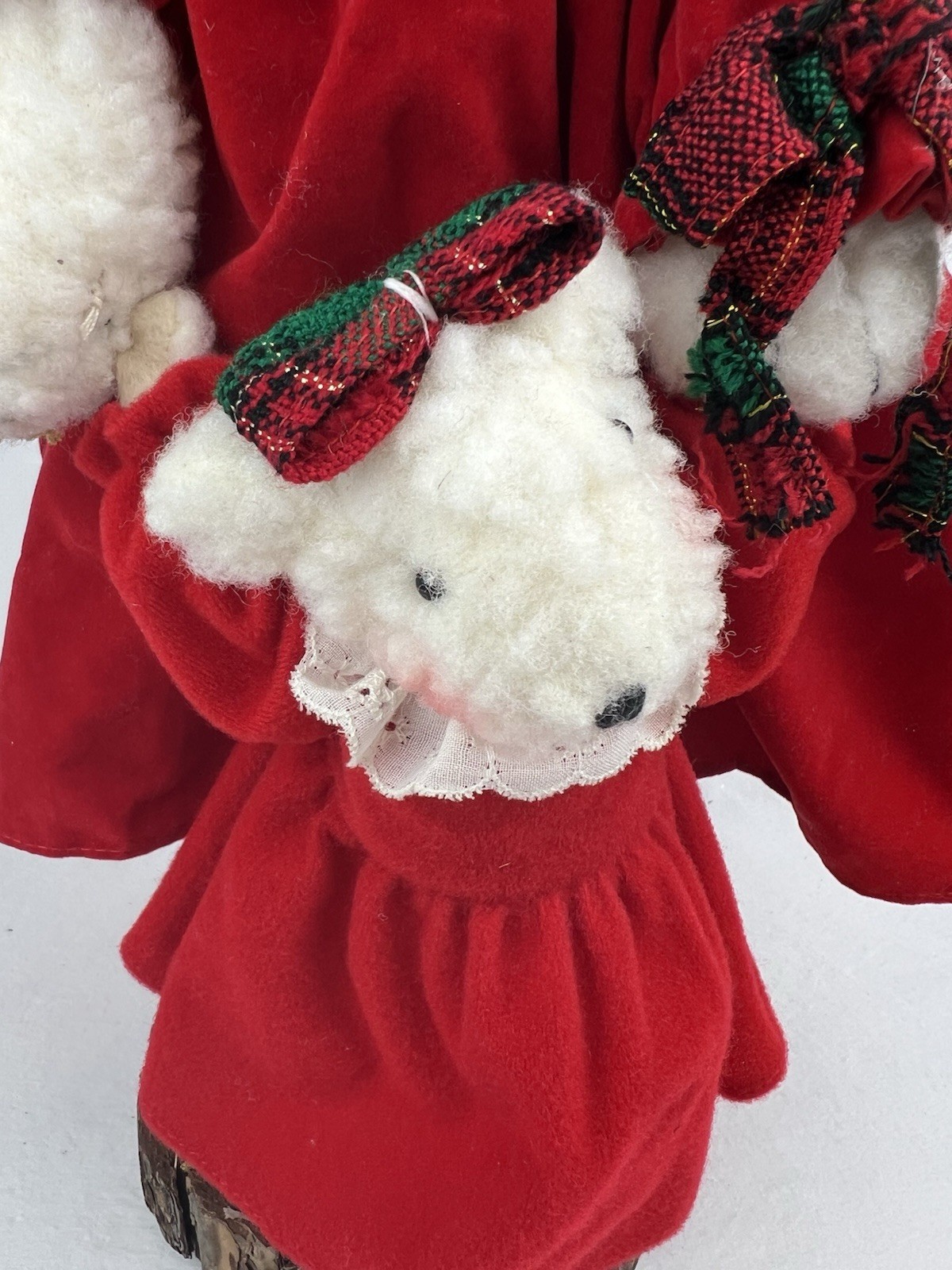 Vintage Silvestri Mama Bear and Baby Bear Folk Art Christmas Holiday Wood Base