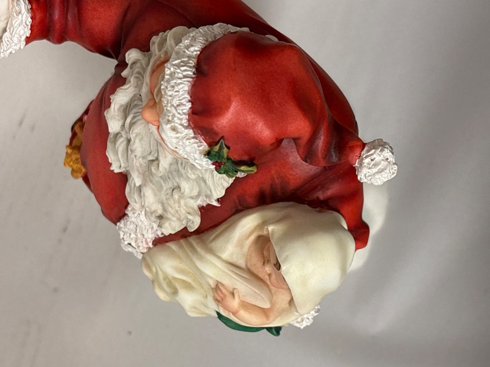 Home Interiors “Believe in Miracles Santa Claus” Figurine W/Box