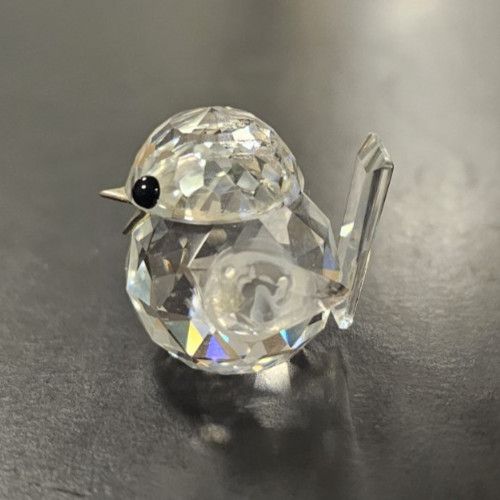 Swarovski Mini Bird Sparrow Figurine Clear Crystal Black Eyes Metal beak Vintage