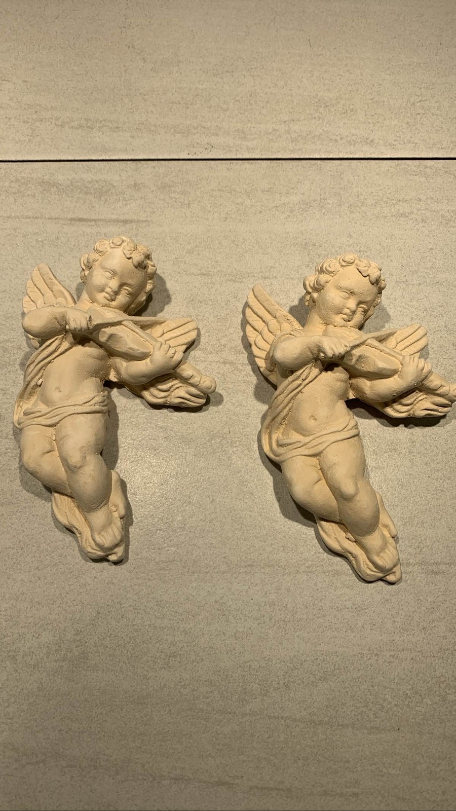 2 pc Cherub Angel Violin Wall Decor Figurines Resin