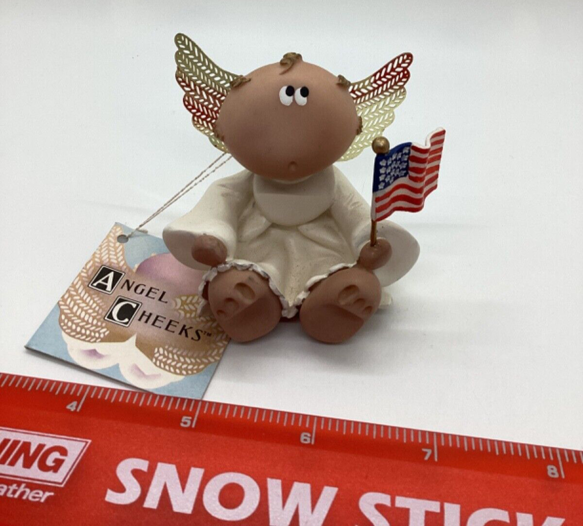 Vtg. 2001 Russ #21525 Angel Cheeks Angel w/Flag Figurine – Pre-owned