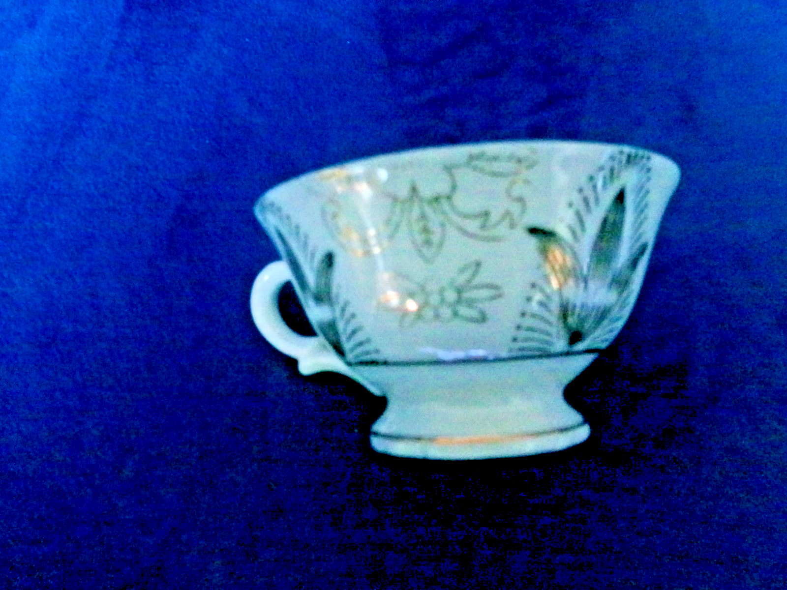LOT OF 3 “MADE IN OCCUPIED JAPAN” ITEMS INCLUDING TEACUP, FIGURINE, AND PURSE