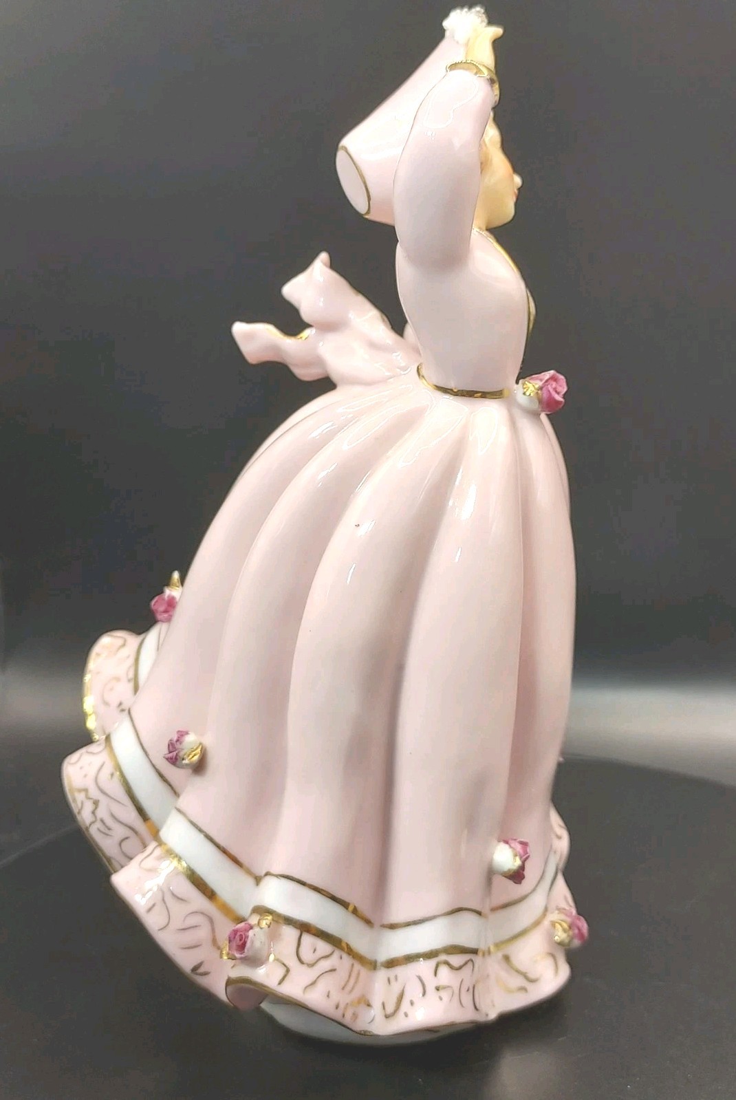 Vintage Lefton Windblown Girl Figurine Pink Dress Gold Trim 1955 KW386 Japan