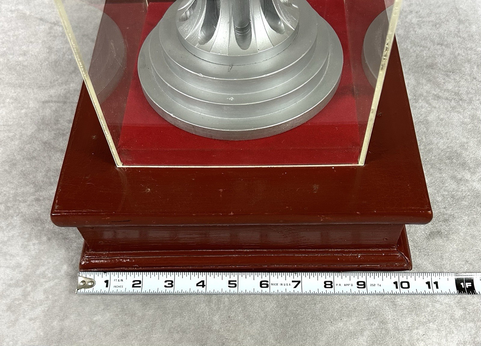 Vintage 1970s Minar-e-Pakistan Monument Statue Model Replica In Case 19.5”