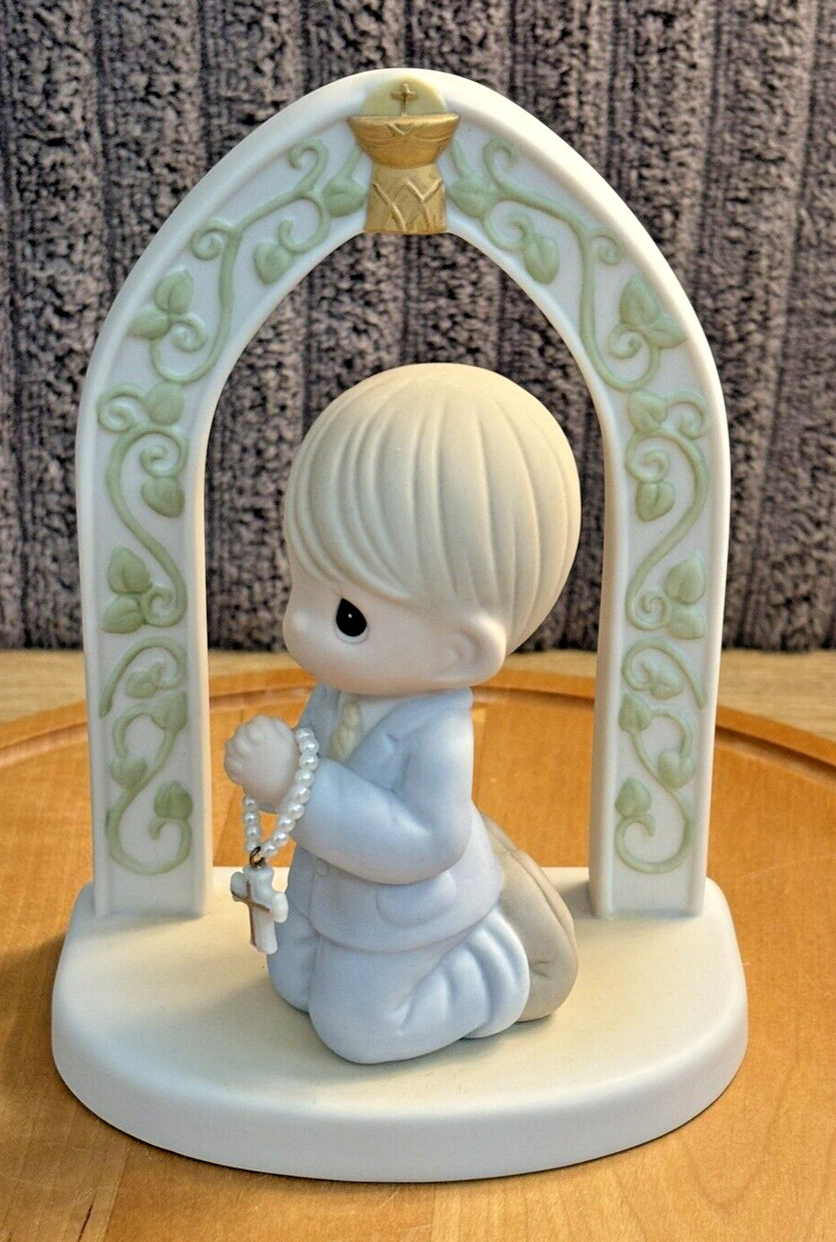 Collectable Precious Moments DO THIS IN MEMORY OF ME Boy W/Box 2006