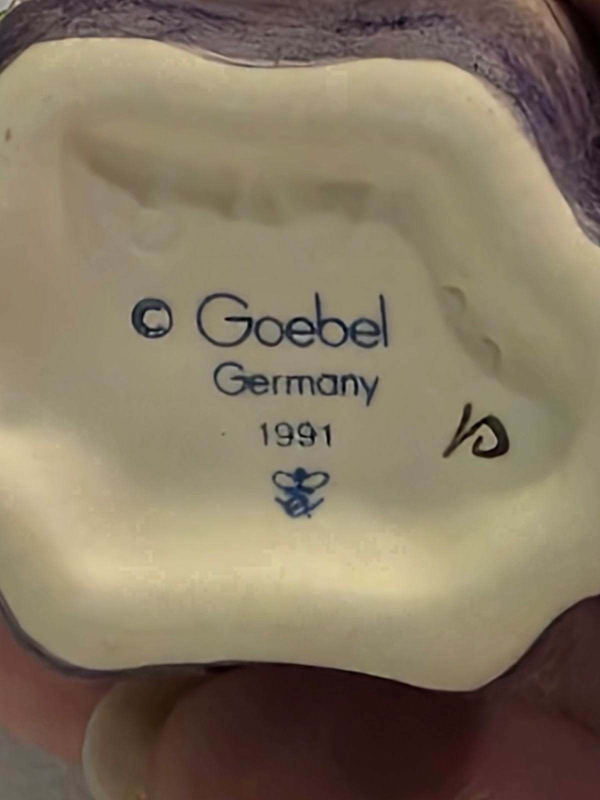 HUMMEL GOEBEL Porcelain Figurine #172 4/0 Festival Harmony 3 1/8″ TMK-7