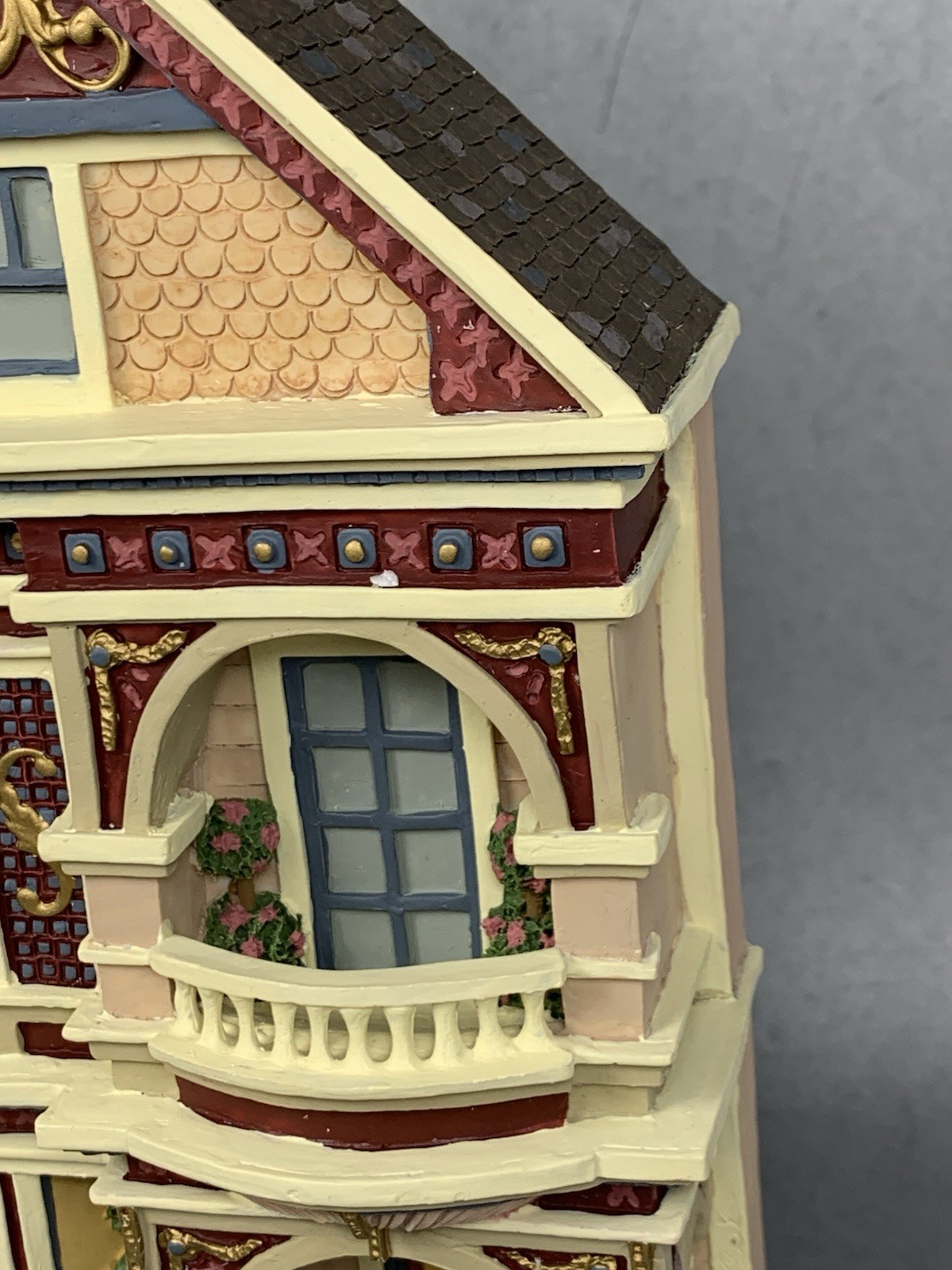 Brian Baker DejaVu Haight Ashbury #16320 Victorian House Wall Art / Figurine