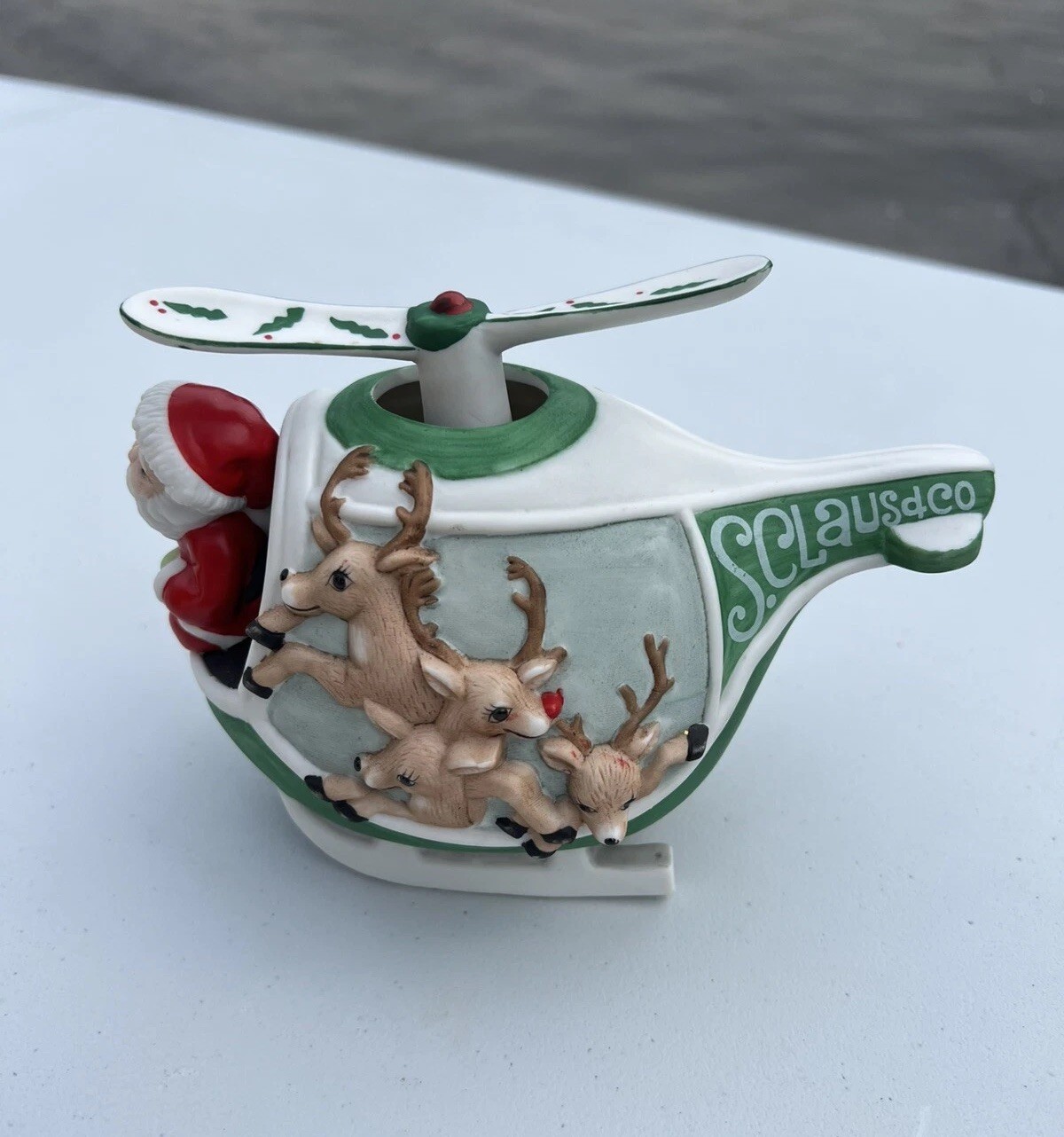 Santa Claus in Helicopter Music Box Christmas Santa Is Coming to Town