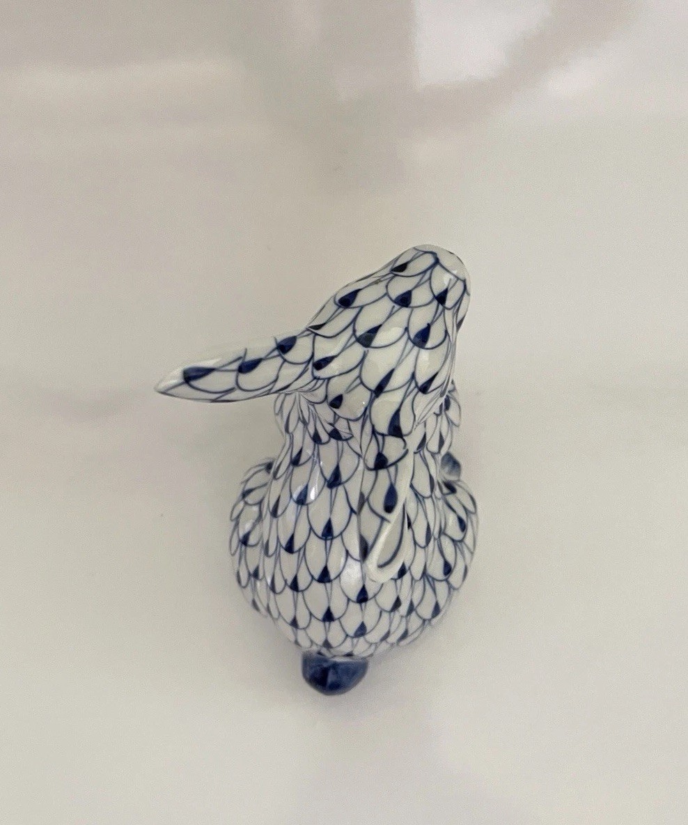 Vtg. Andrea by Sadek Porcelain Hand Painted Rabbit Figurine Blue White Fishnet