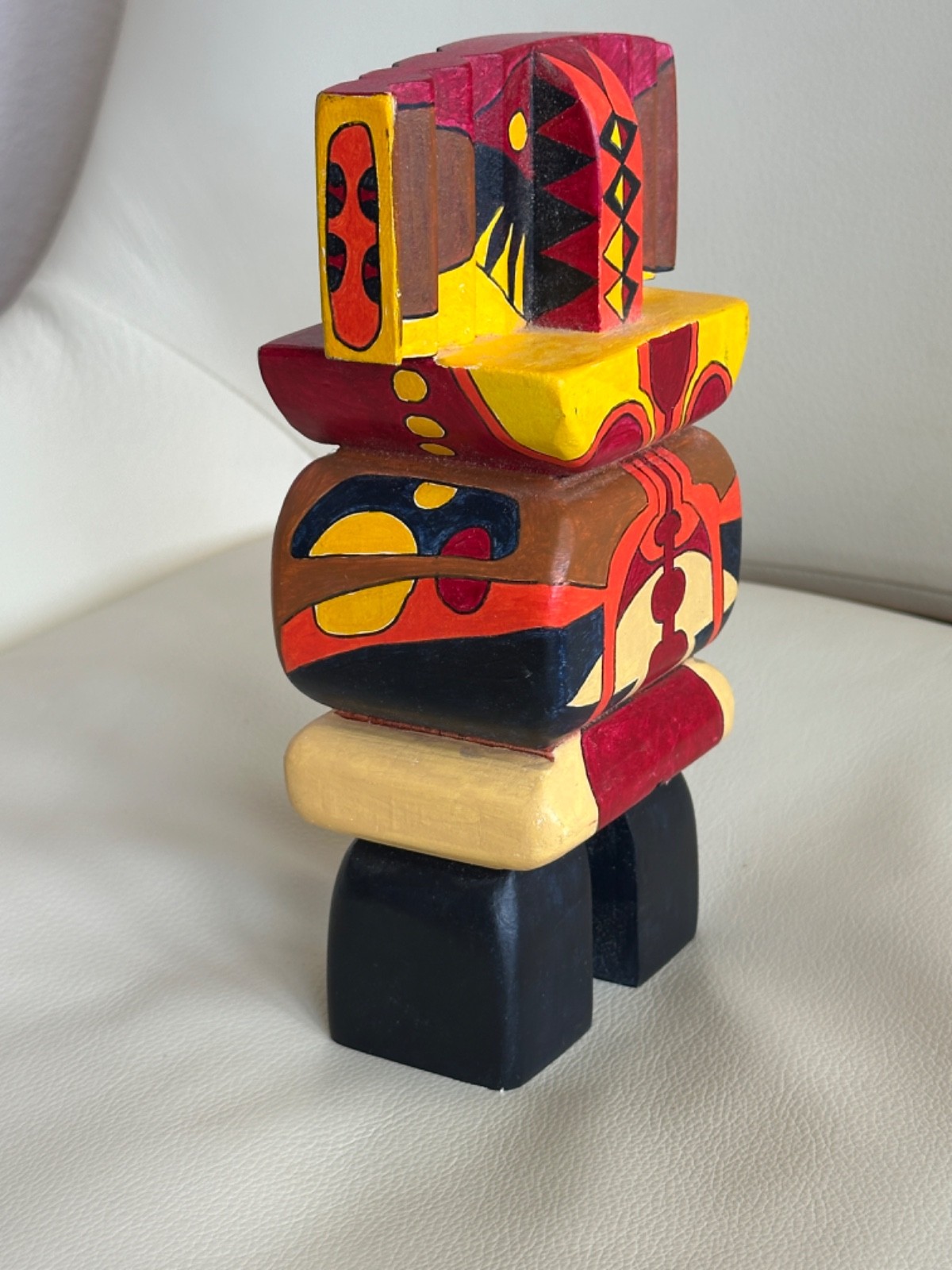 MATEO ALBUQUERQUE N.M. FOLK ARTIST VINTAGE HAND CARVED WOODEN FIGURE PAINTED8.5″