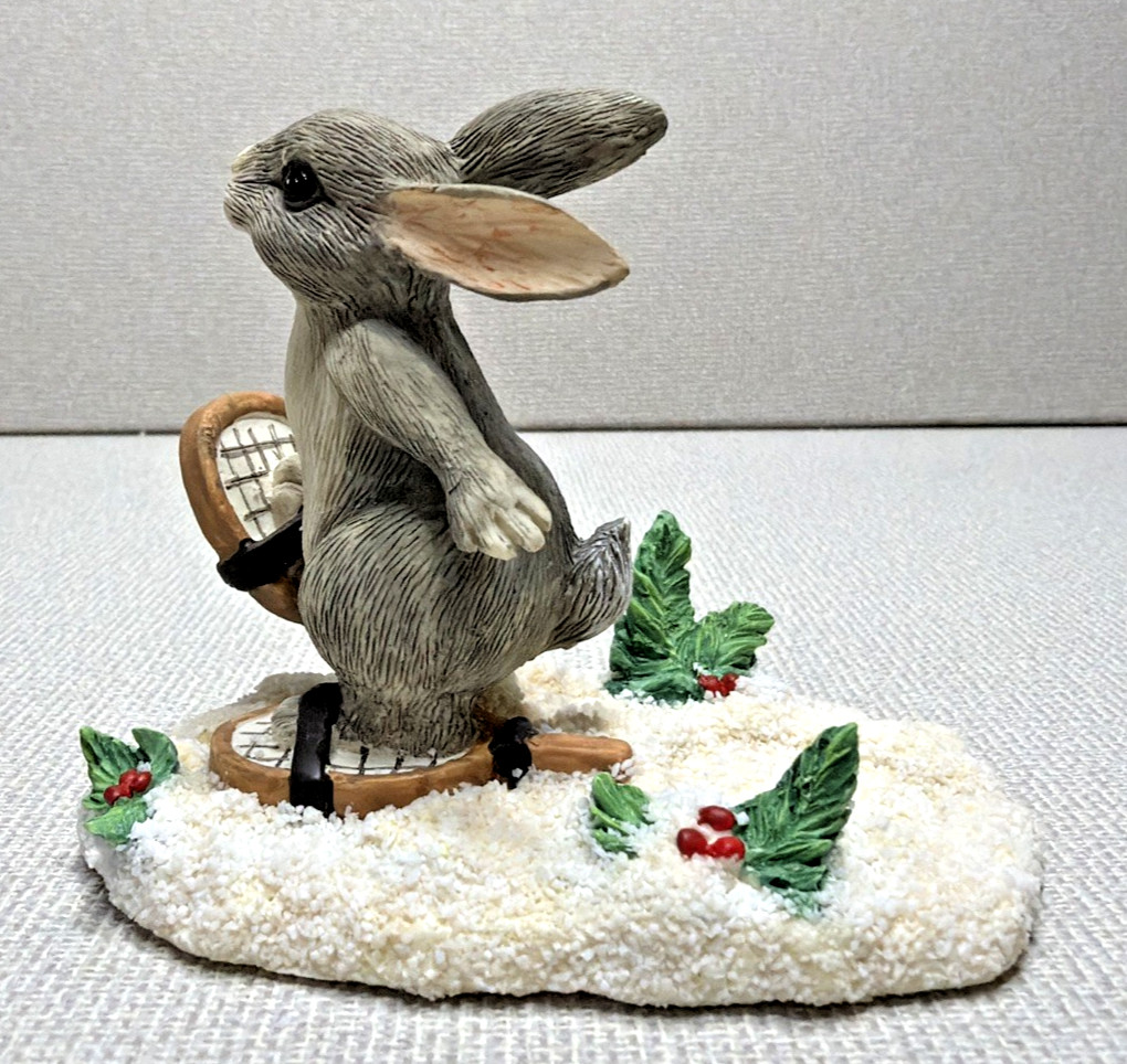 Charming Tails “Binkey Snow Shoeing” – Item 87/580 – Silvestri