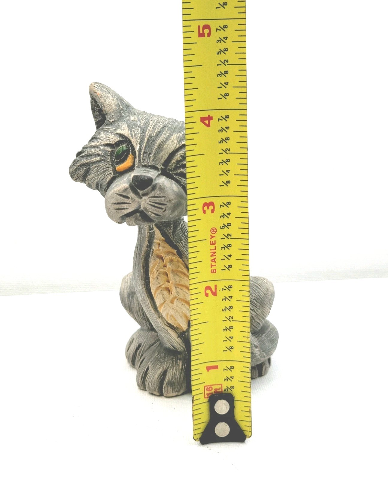 Whimsical Winking Gray Cat Figurine Sitting Kitty Hand Made In Uruguay 4″ READ