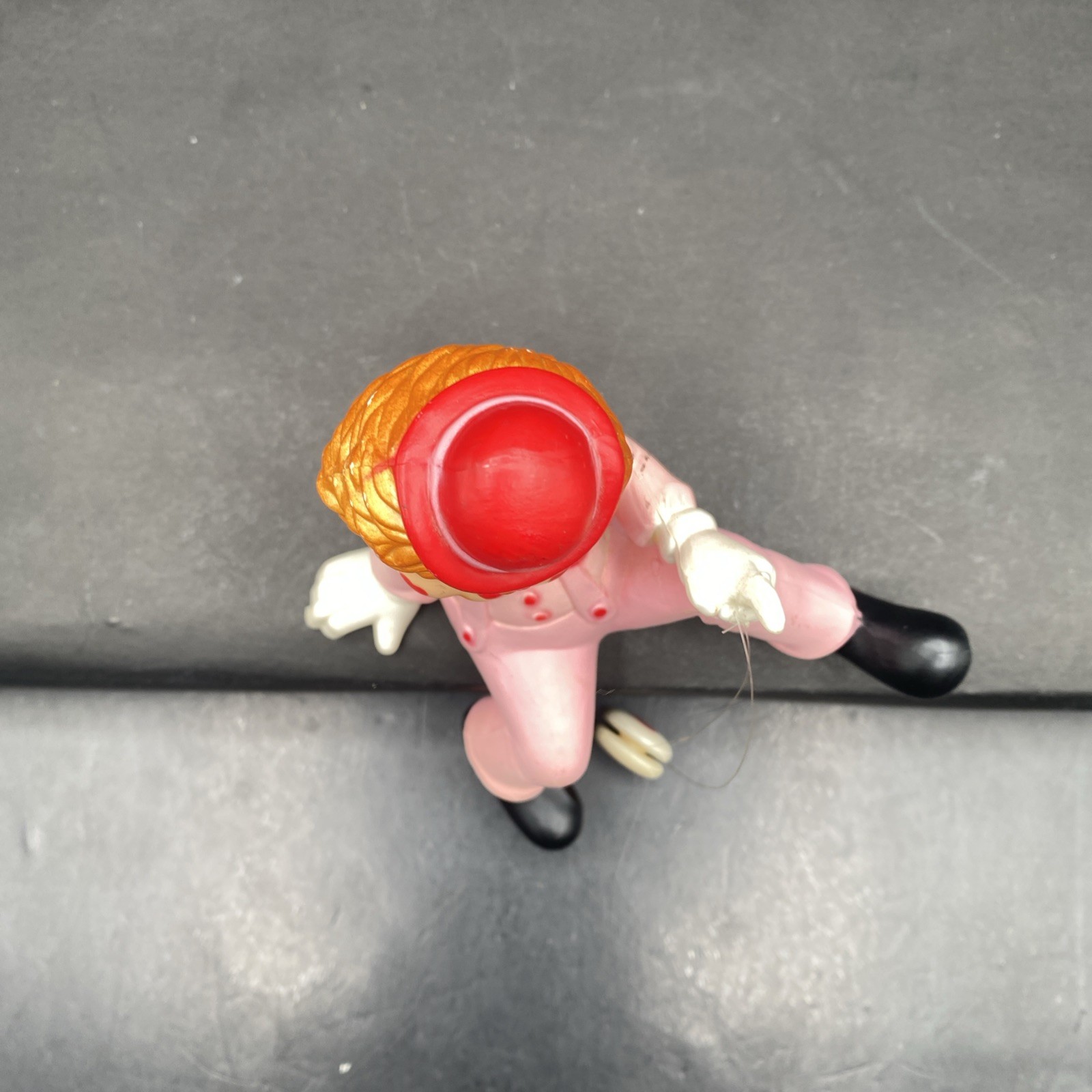 Vintage Enesco Clown with Heart And Yo-yo Shelf Sitter Made In Hong Kong Pink