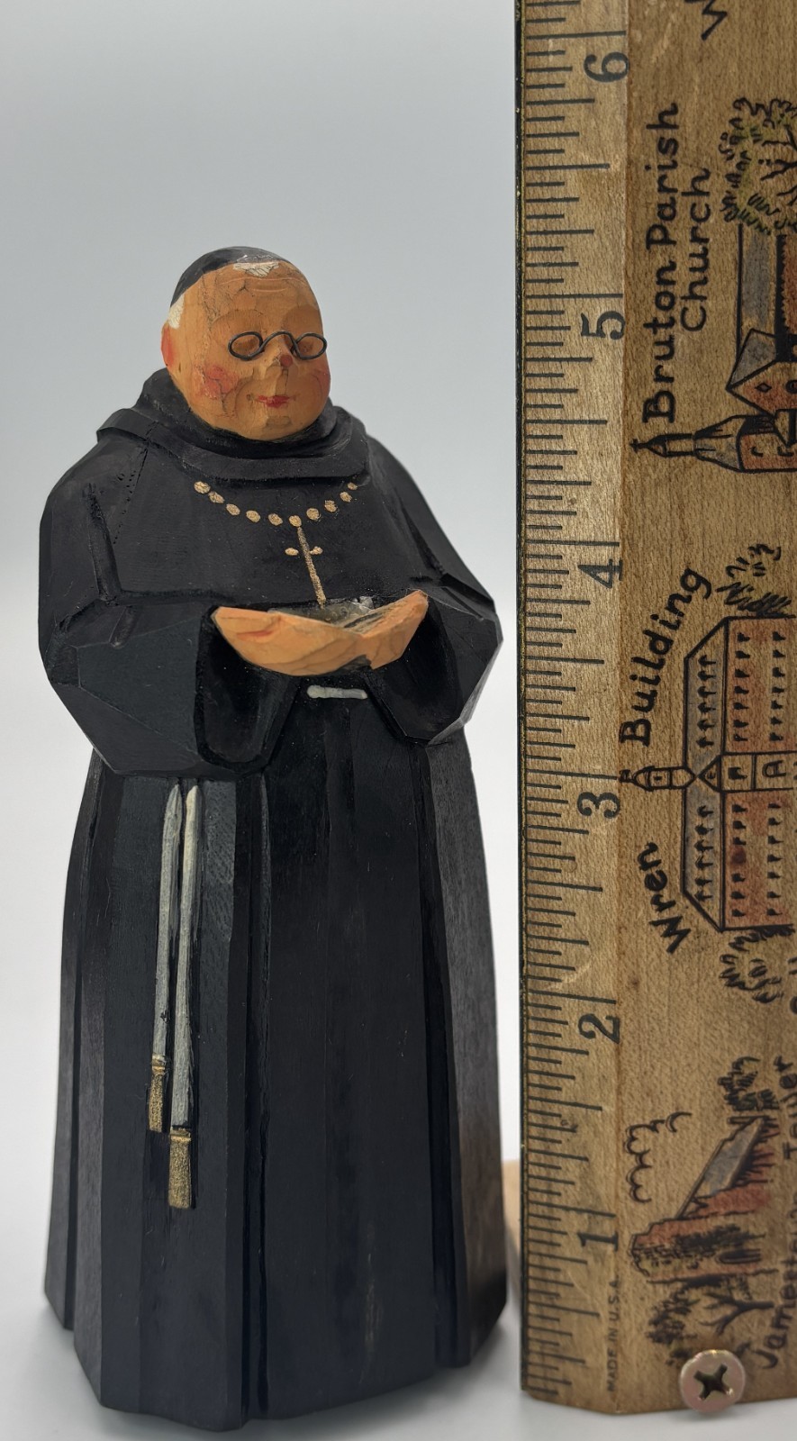 Switzerland Huggler Wyss Trygg Hand Carved Monk with Glasses Early 1900’s