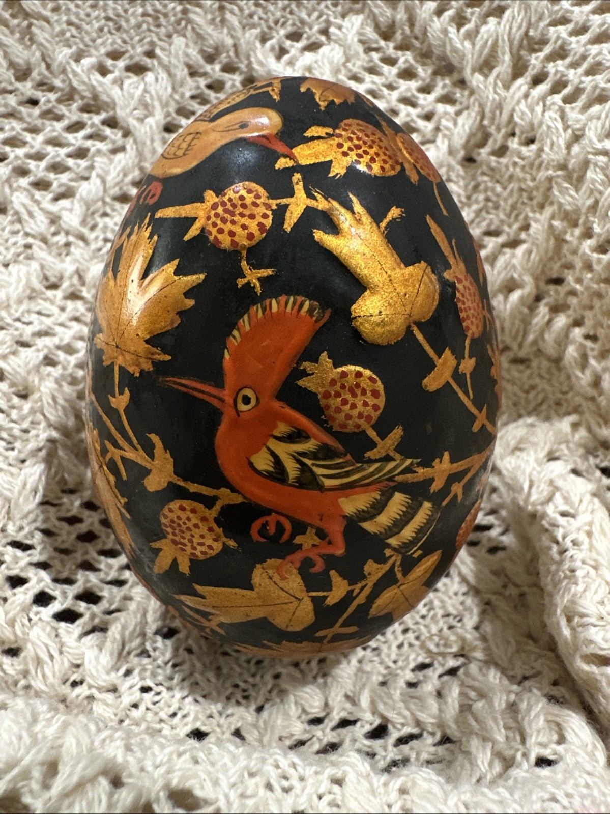 Kashmiri Raised Relief Wood Egg Hand Painted Bird Black Gold Lacquer Vtg Mint