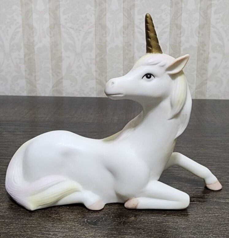 (2) Vtg Geo Lefton Hand Painted Unicorn Figurines 1985 Pastels Rainbow 04882