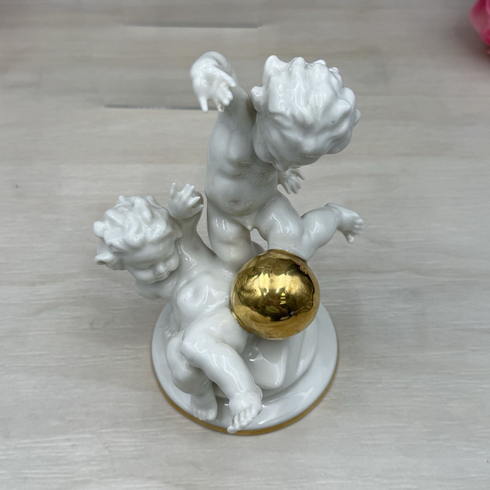 Karl Tutter Signed Children Cherubs on Gilt Sphere Hutschenreuther Selb MCM