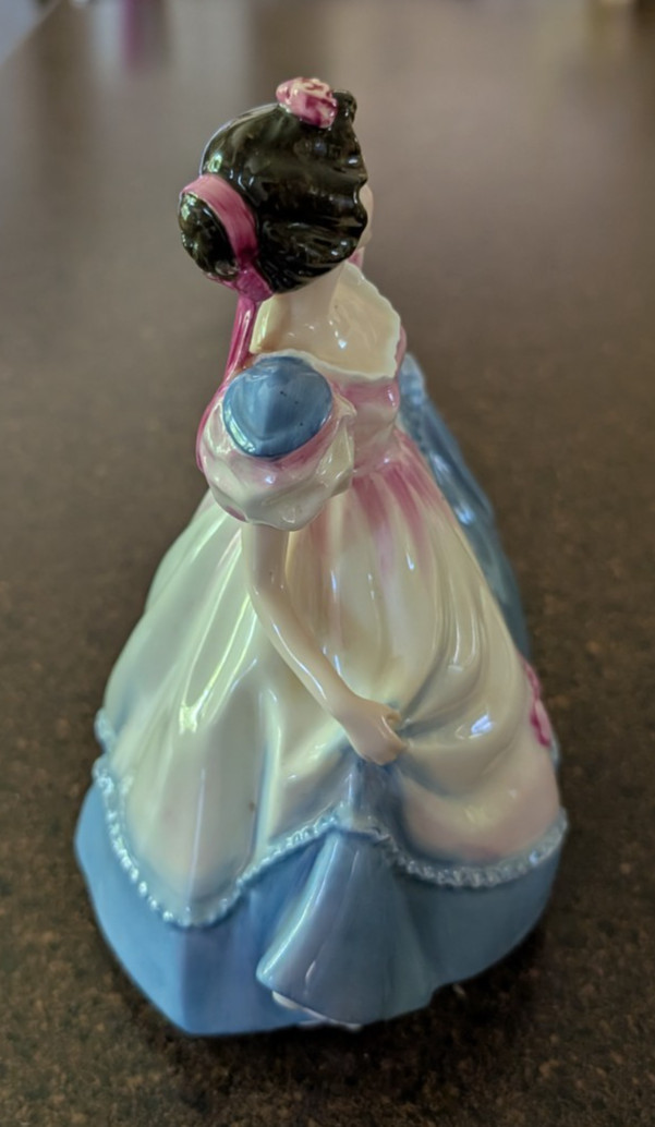 ROYAL DOULTON Figure ANGELA MODEL NO HN 3419