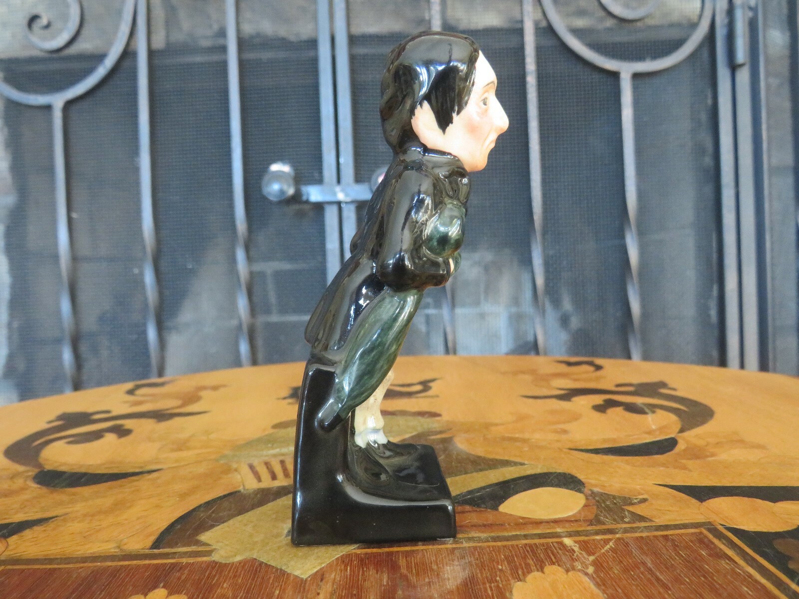 Royal Doulton Dickens Character Series 1 Stiggins 4″ Figurine M50 Harradine 1931