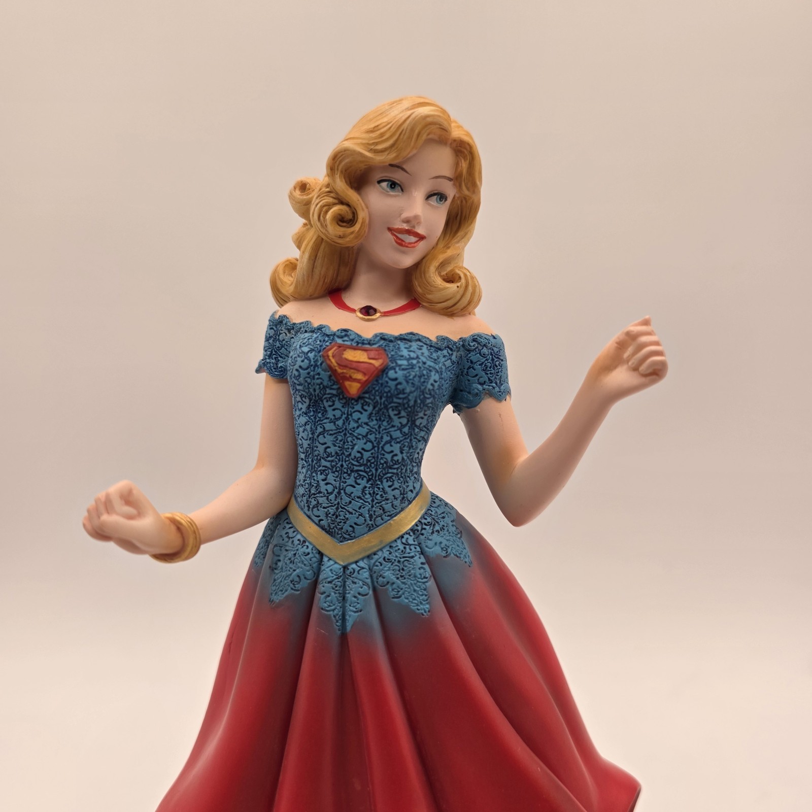 DC Comics Couture De Force Supergirl Figurine 6006319 New In Box Enesco