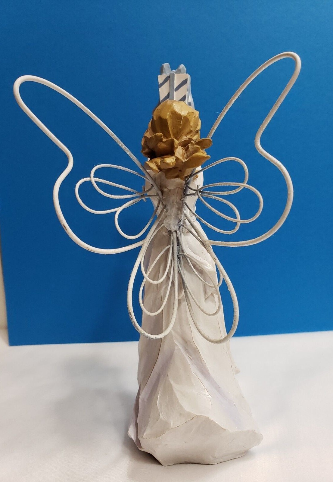 Angel Accents “Sharing Is Caring” Figurine #74703 By Roman Inc 2001