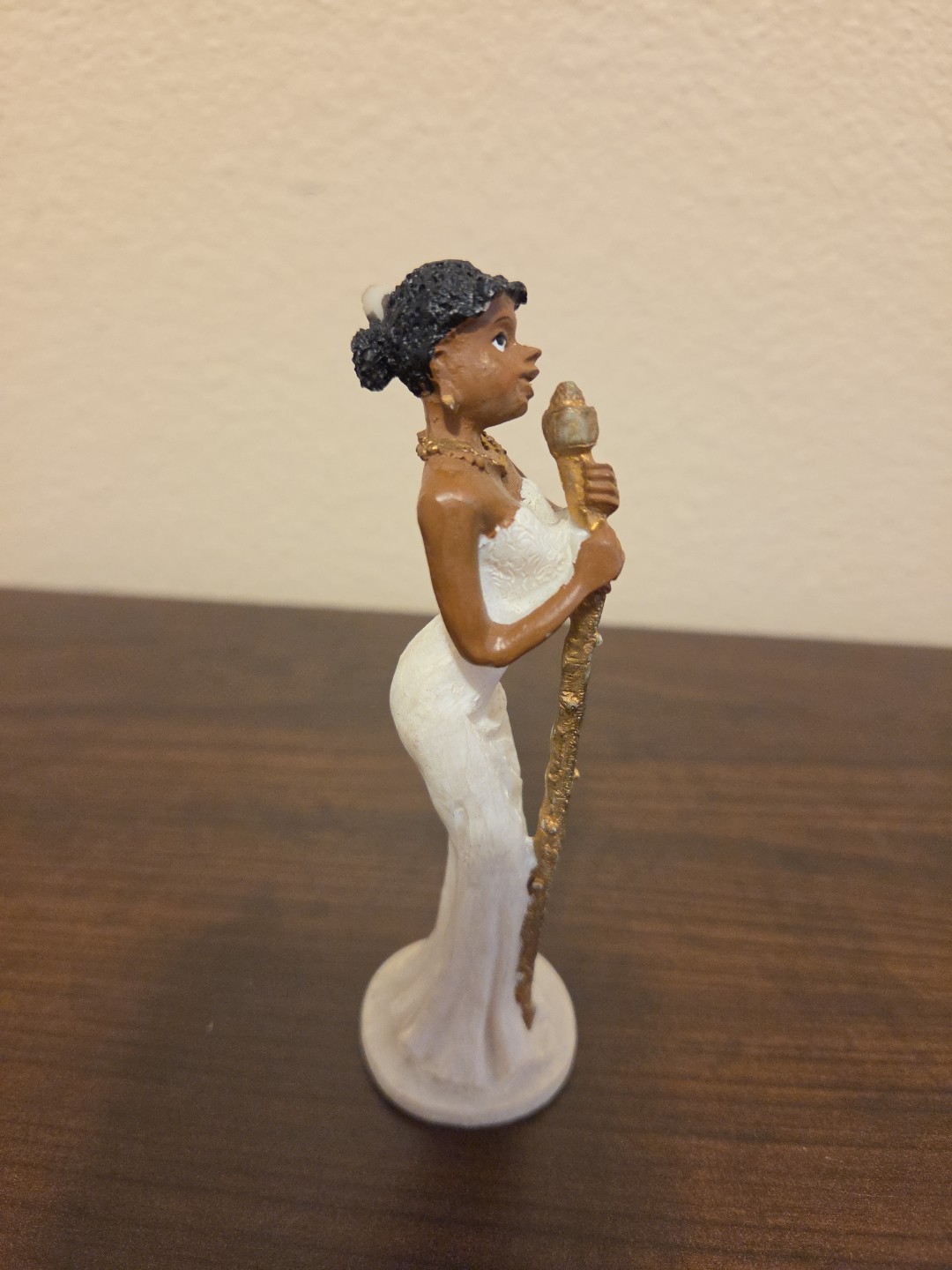 African American Figurine Woman Singing Lady Resin 4-1/2” Tall African Ethnic
