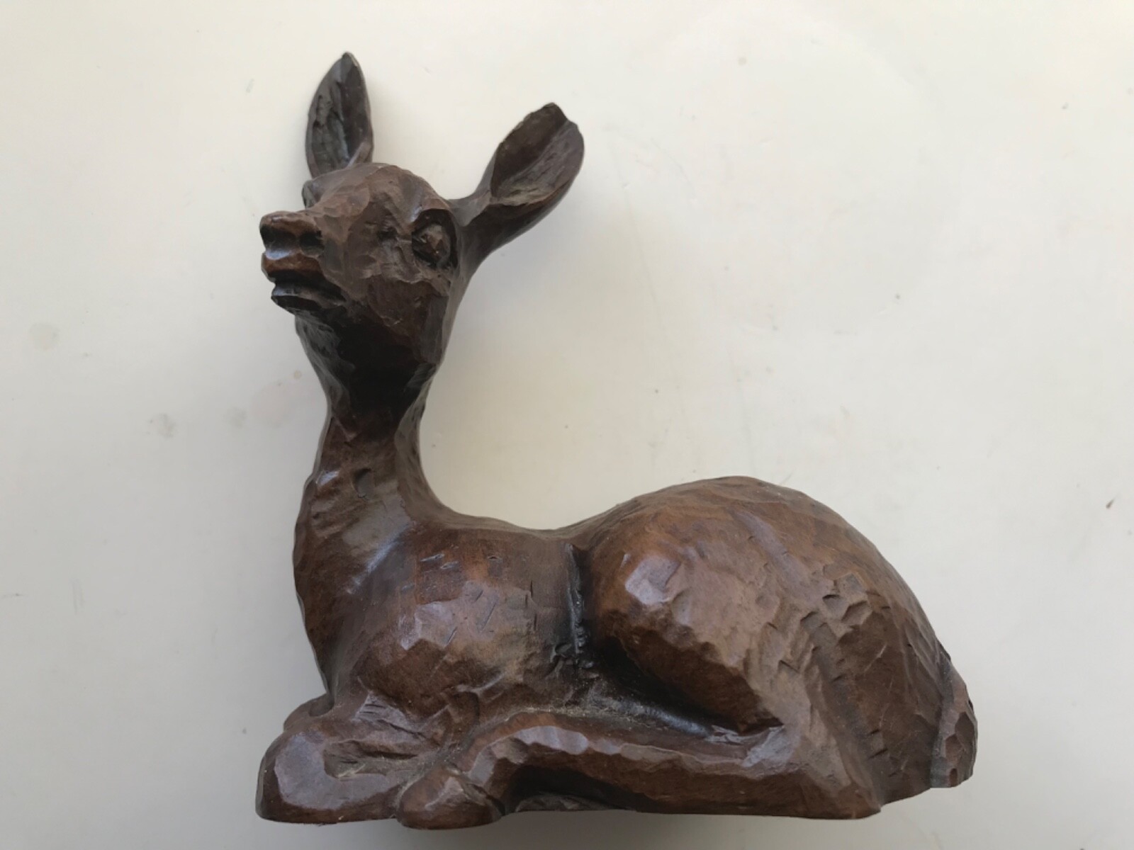 Vintage Red Mill MFG Hand Crafted Deer Laying Down Figurine Pecan USA Made