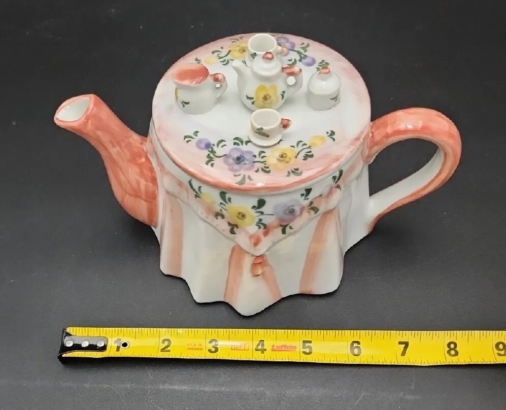 Beautiful CHARLES SADEK “ANDREA” Highly Detailed Porcelain Peach/Teapot