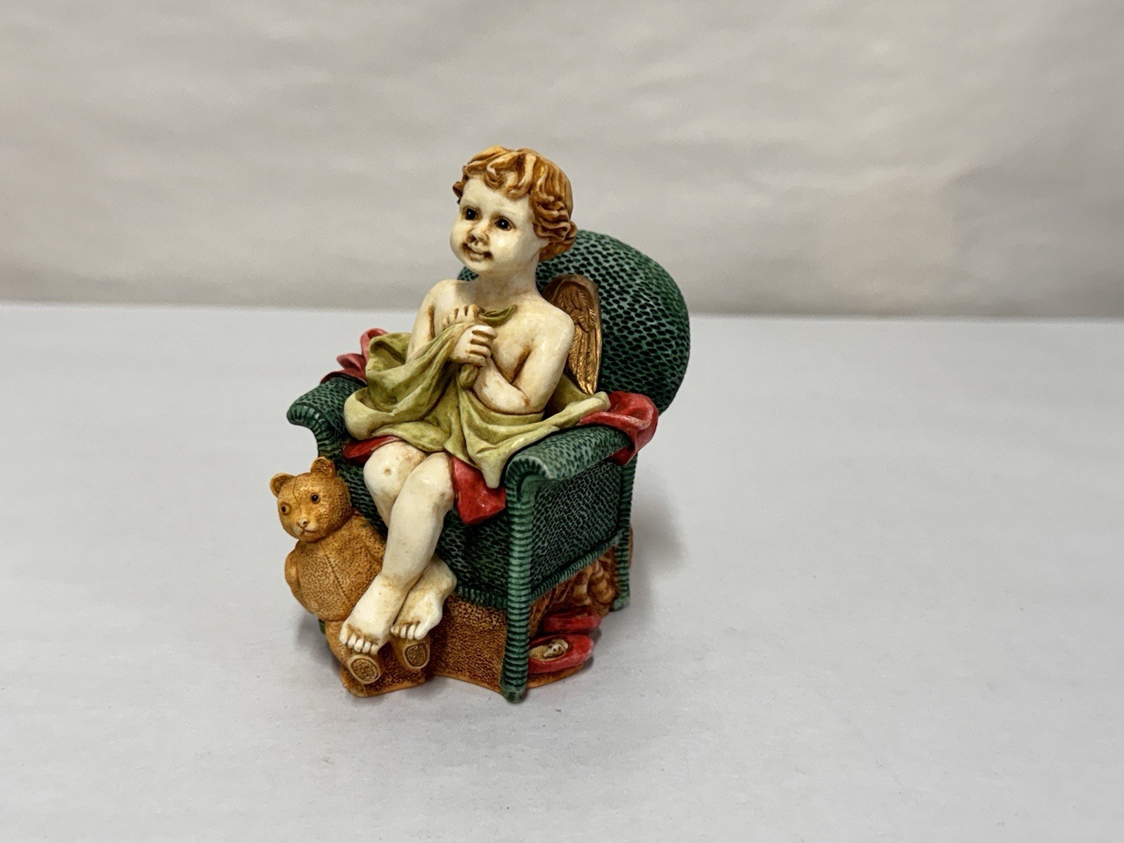 JOYEAUX ANGELIQUE HARMONY KINGDOM ANGEL TRINKET BOX FIGURINE