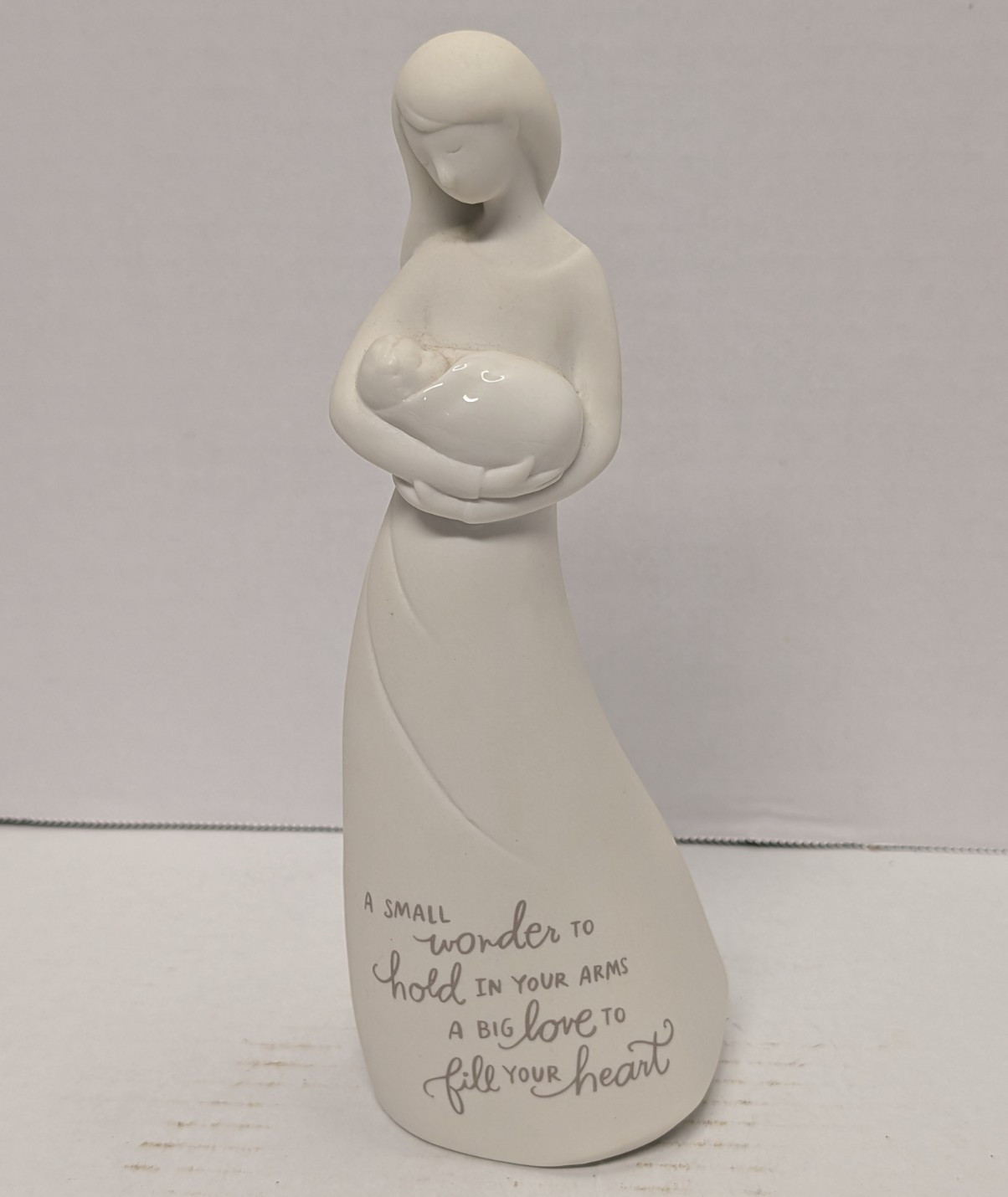 Hallmark Porcelain Figurine Artist’s Collection Mother Holding Baby 8.75 in tall
