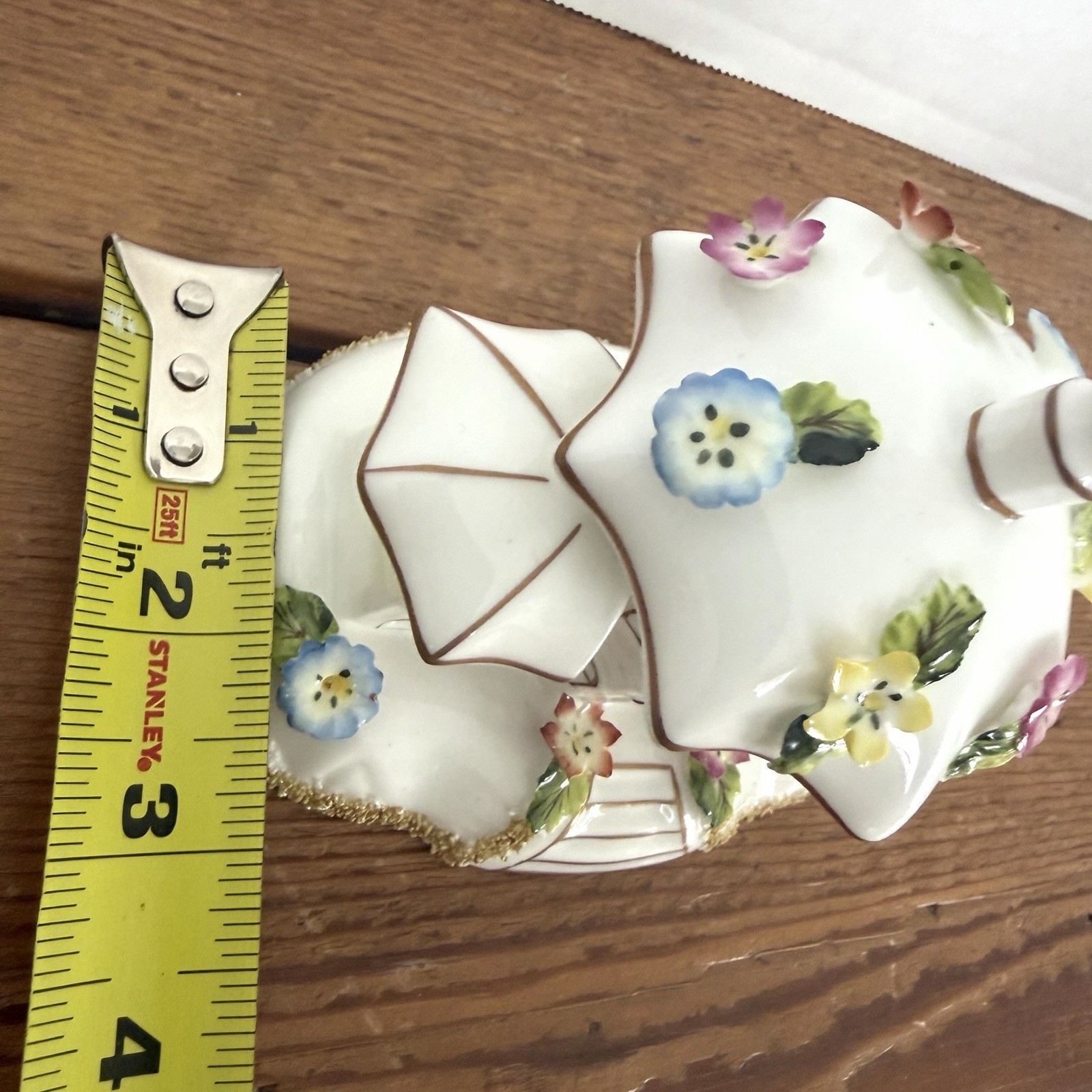 Coalport Porcelain THE PARASOL HOUSE Fine Bone China Pastille Burner England