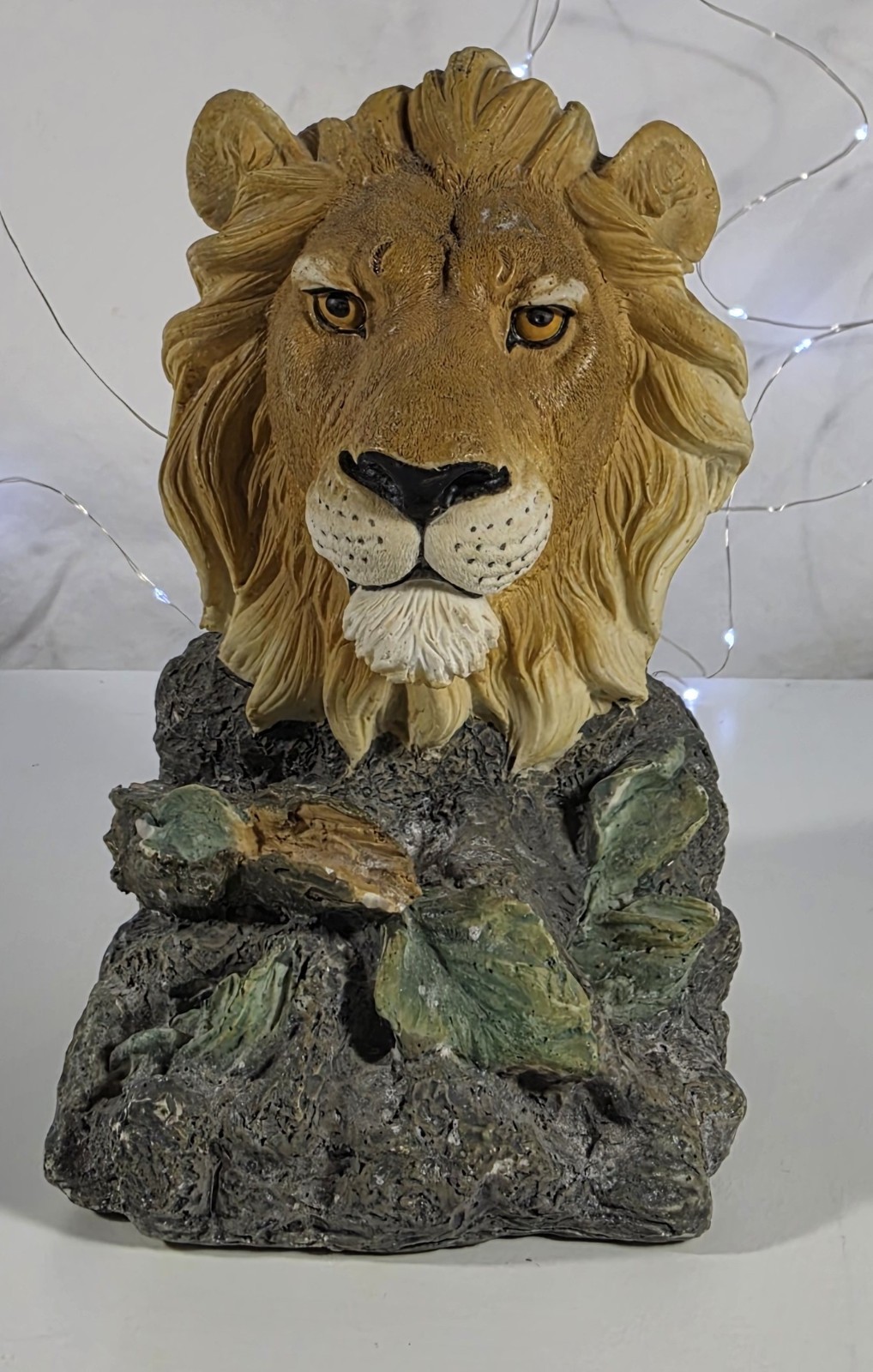 Vintage Lion Head Bust Figurine Resin Wildlife Statue on Faux Stone Base B14
