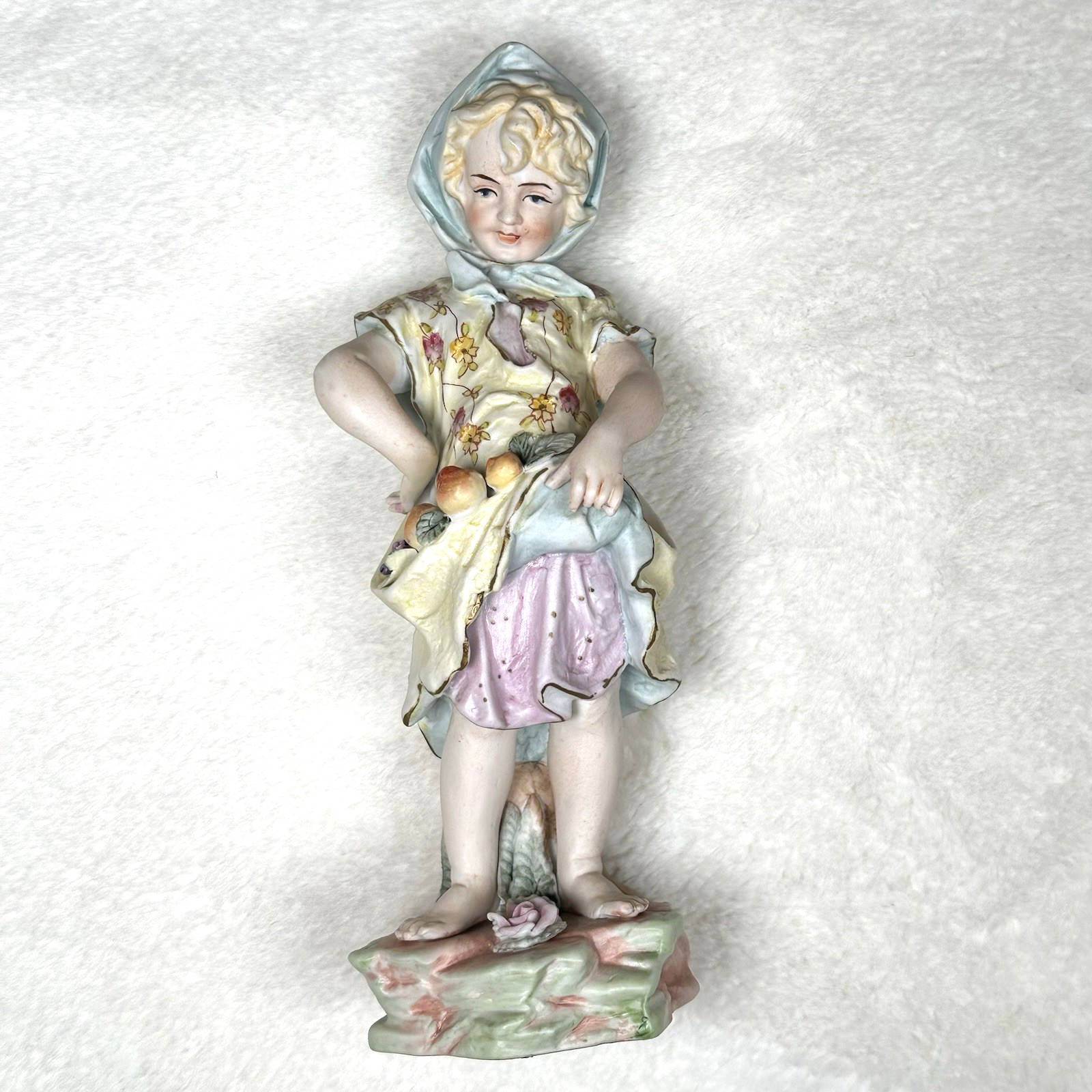 Crossed Arrows Italy Capodimonte Style Hand Painted Porcelain Girl Repair 8.5 in