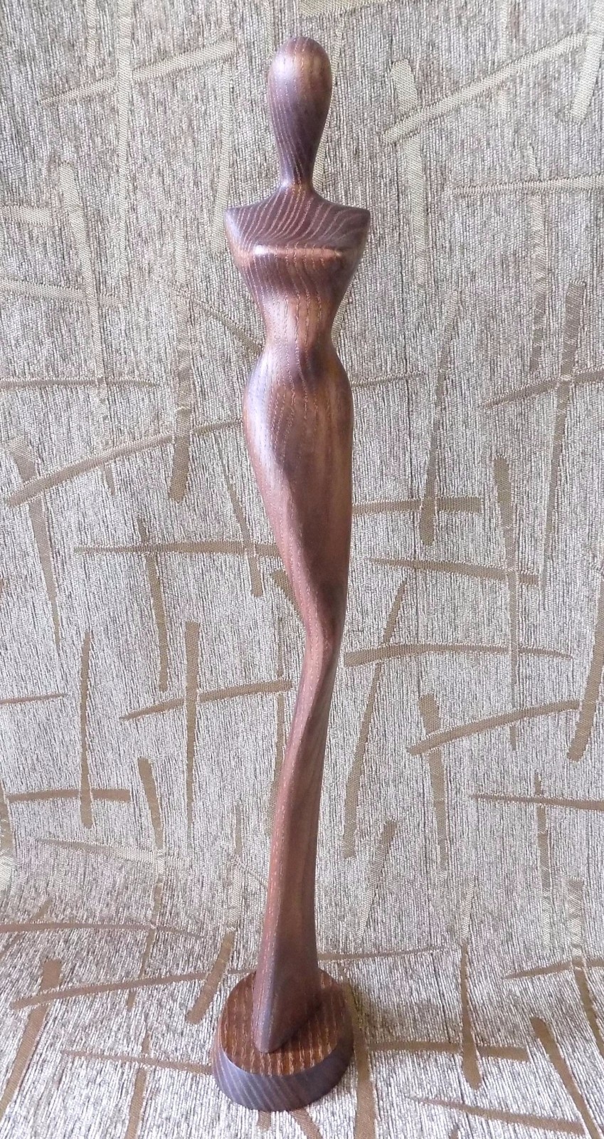 Wooden FIGURINE STATUE OF WOMEN brown color TOP QUALITY Handmade wood