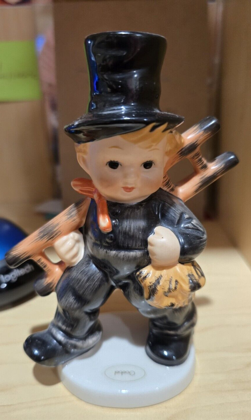 Goebel 1960-72 Chimney Sweep Boy With Ladder Approx. 6 inches