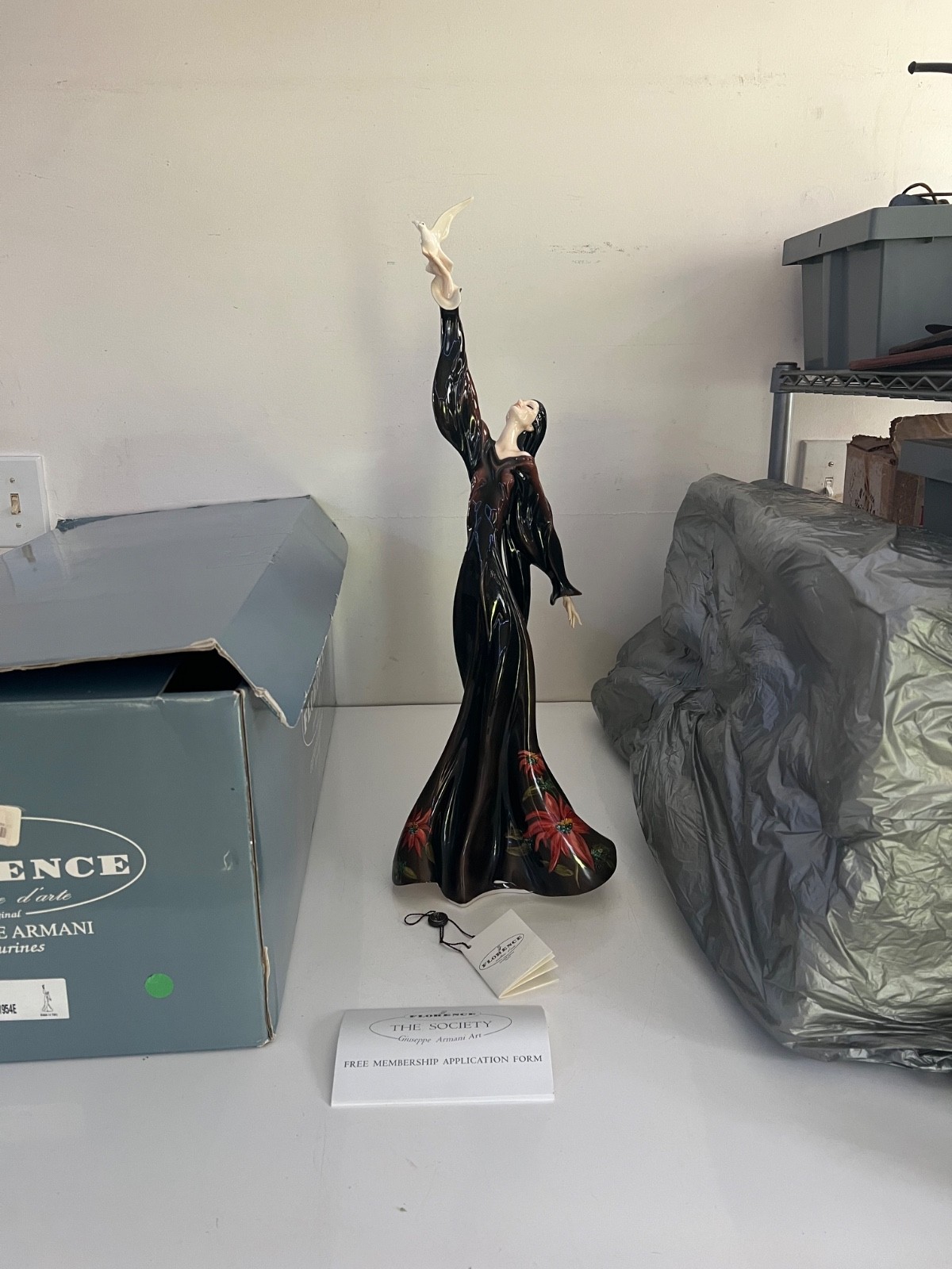 FLORENCE GIUSEPPE ARMANI 24″ LADY WITH FLYING DOVE FIGURE 1954E SIGNED