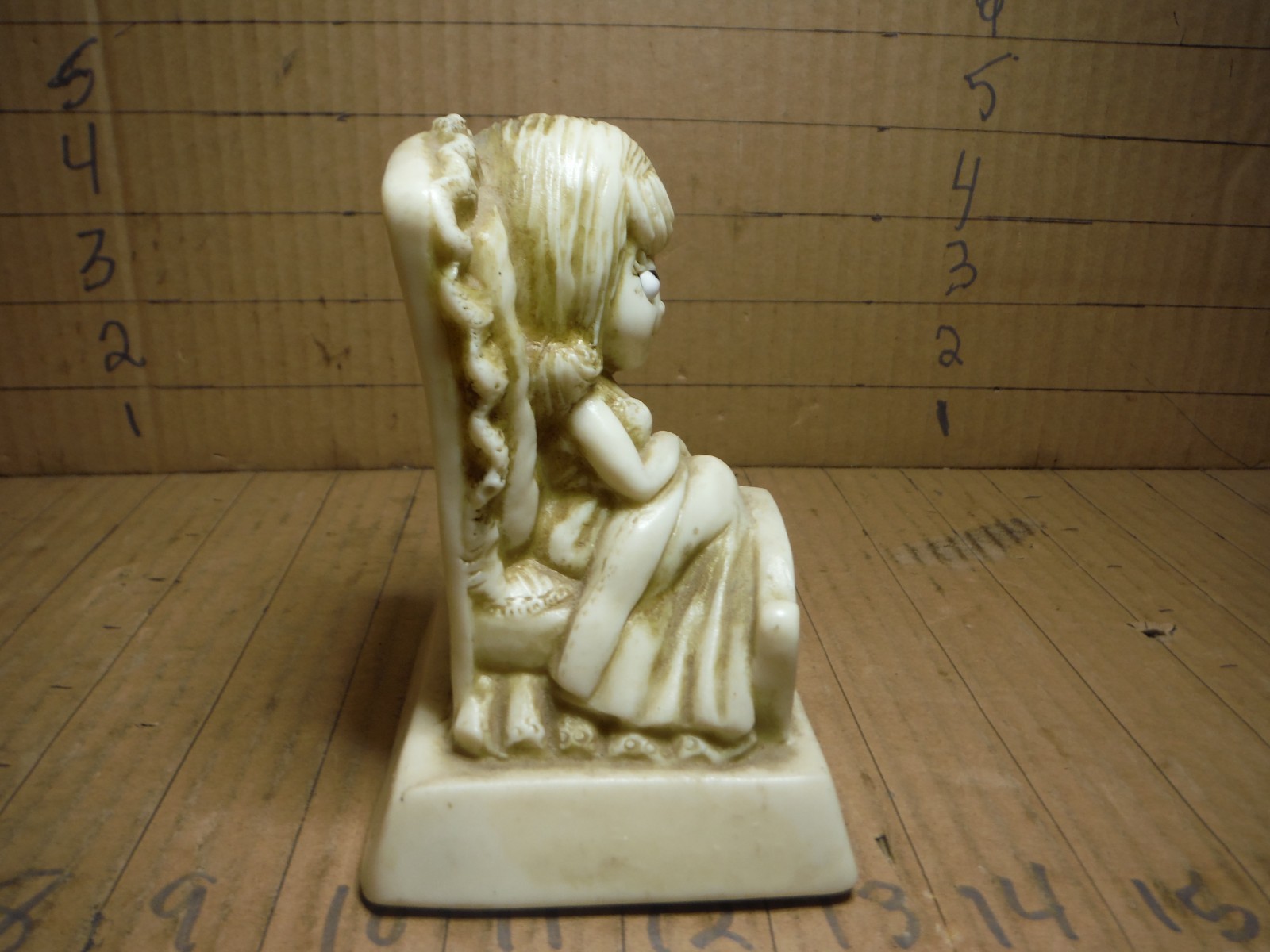 Vintage 1976 Russ Berries Happiness Is Finding Someone Like You Under My Statue