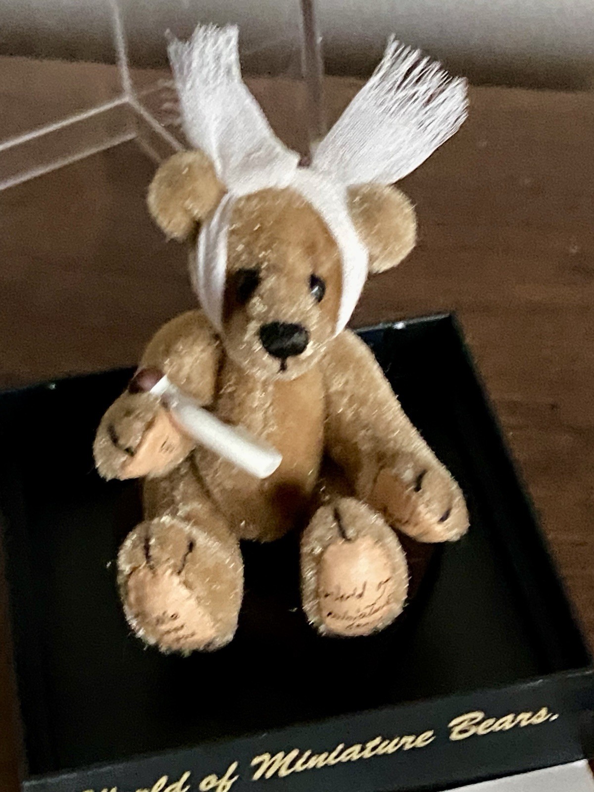 “World of Miniature bears #850 OUCH-2.5 INCH Beverly Graham LE 2000