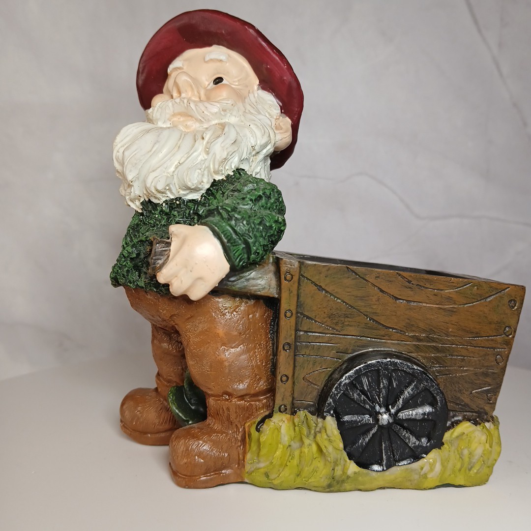 Gnome Pulling Cart Yardwork Originals Indor Outdoor Garden Decor SF-9244