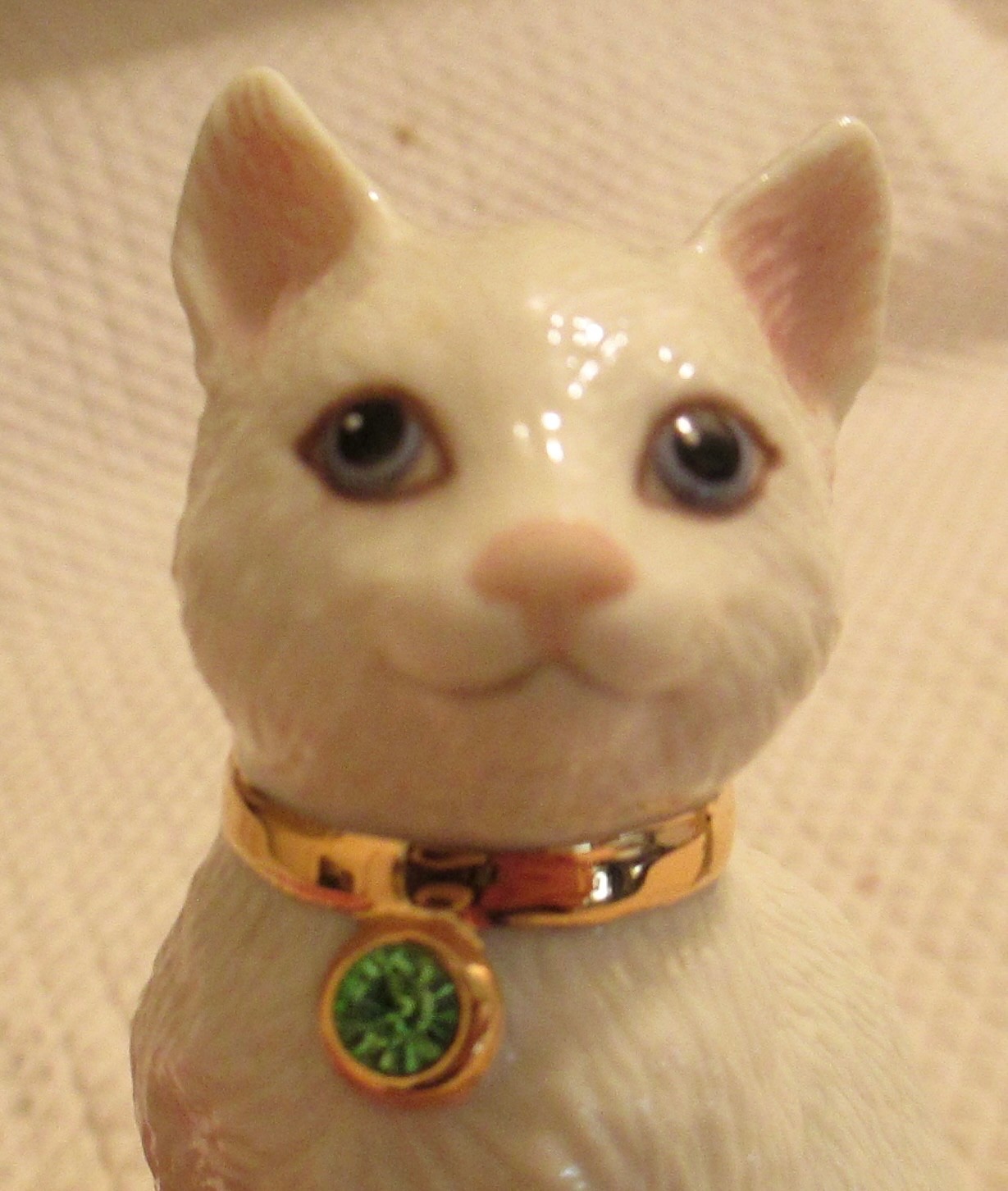 LENOX Sitting Lab Retriever Puppy & Cat w/Jewel Figurines Ivory w/ 14K Gold Trim