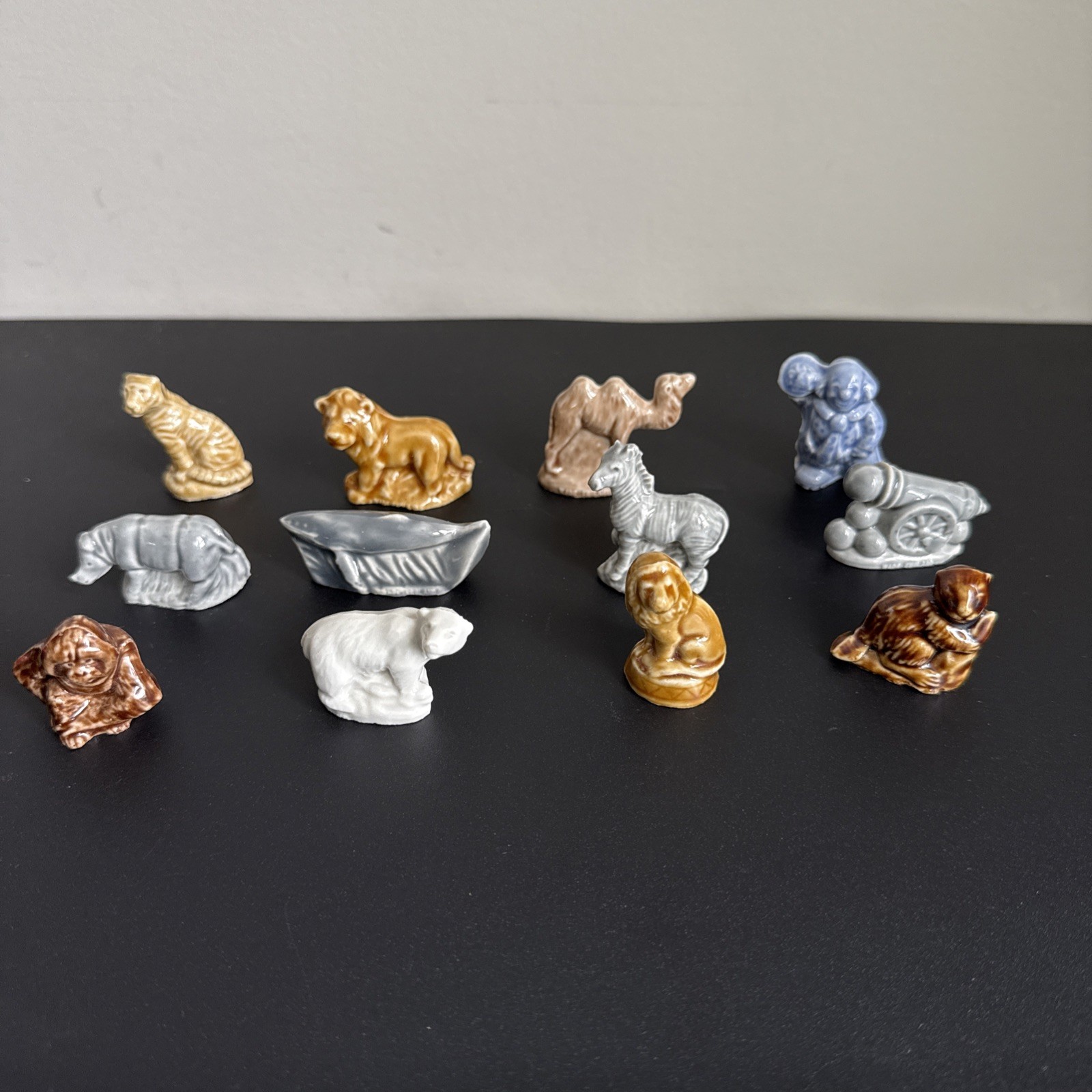 Lot of 12 Assorted Series Red Rose Tea Wade Whimsies Figurines