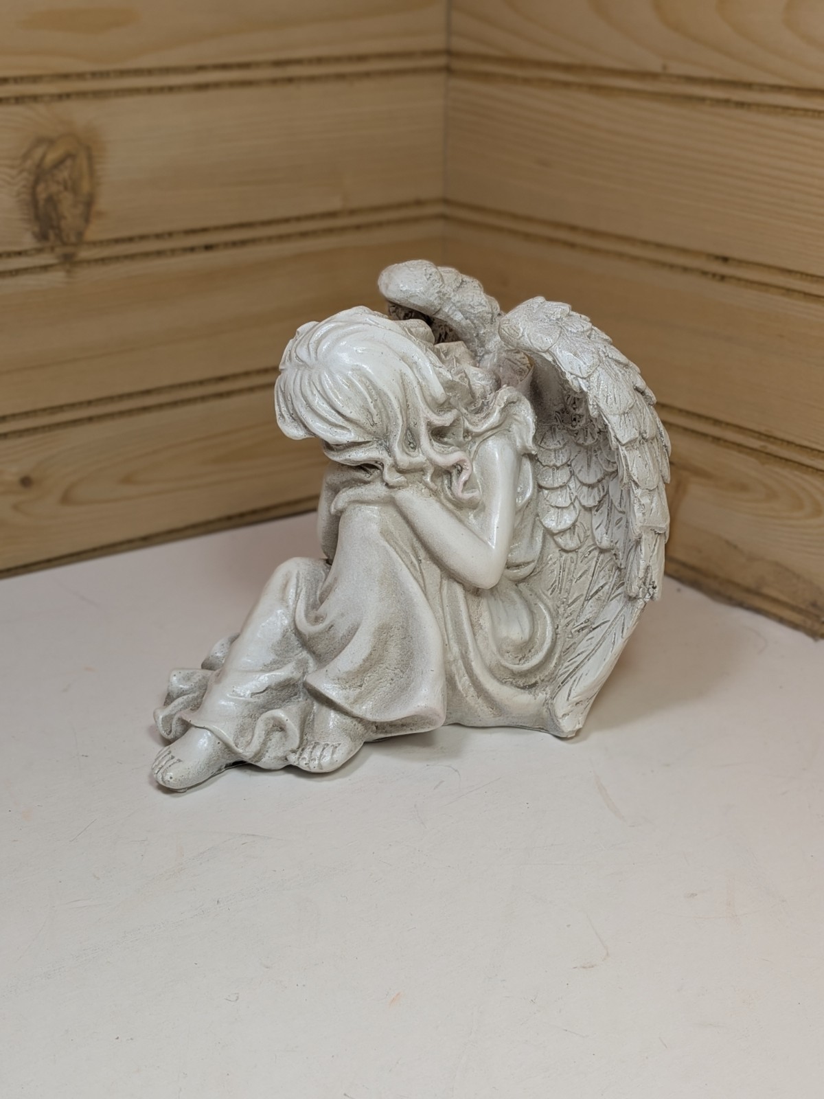 Composite Angel Figurine 5×5×5 Distressed White