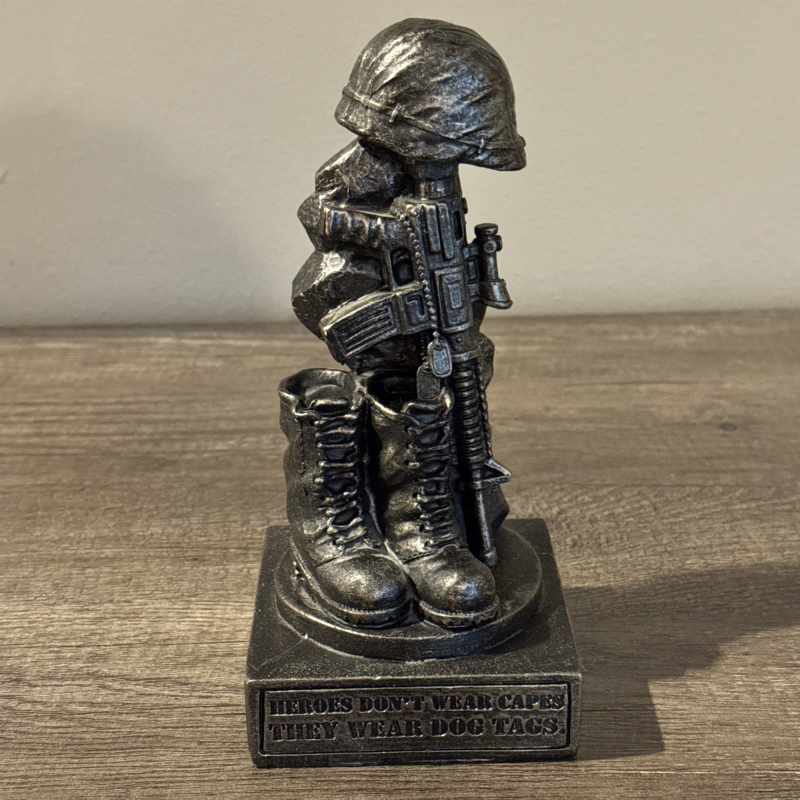 Honoring the Fallen Military Soldier’s Boots Helmet & Rifle Statue 8 Inch
