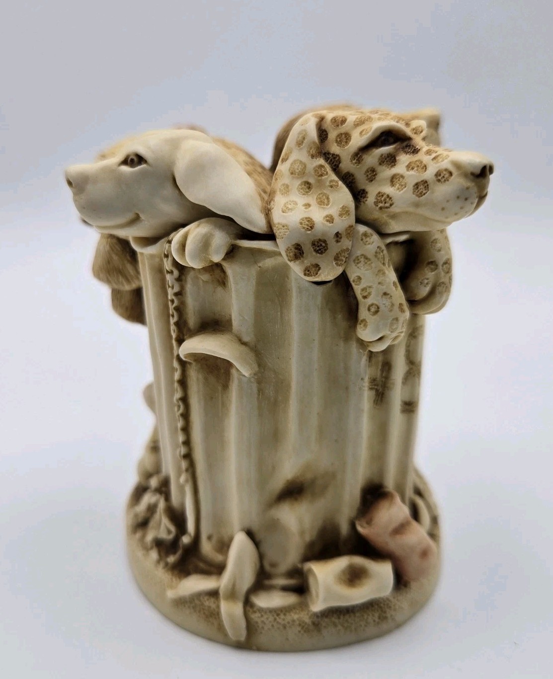 HARMONY KINGDOM Dogs Trash Can “Nic Nac Paddy Whack” Figurine Trinket Box 1996