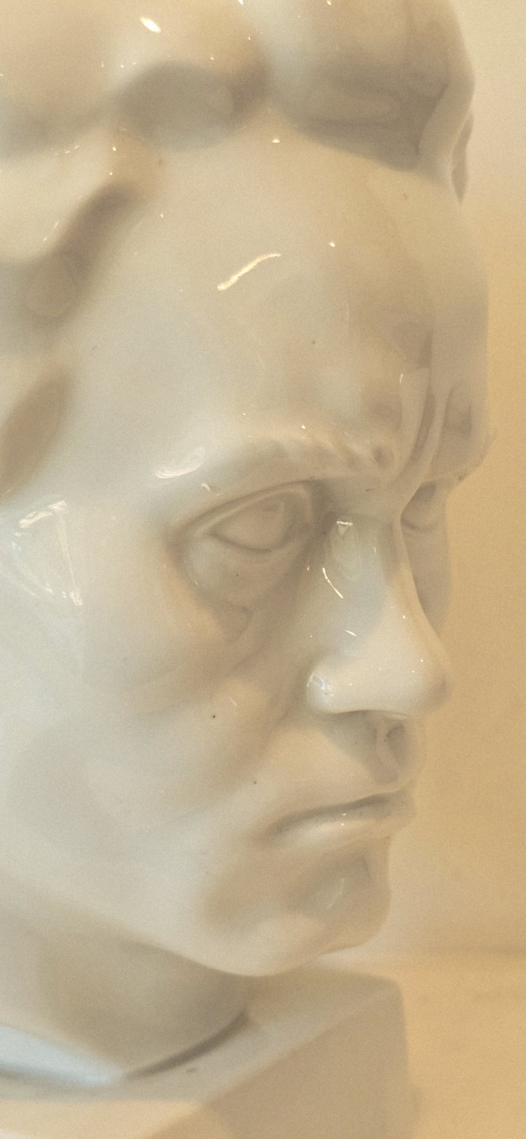Stunning Vintage Augarten Vienna Porcelain Beethoven Bust by Ferdinand Opitz 10″