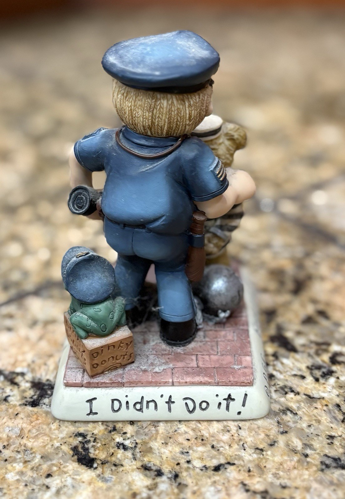 Pre Owned Rare 1998 Zingle-Berry Chuck Berry Yes Sir Mr Officer Figurine #2E/567